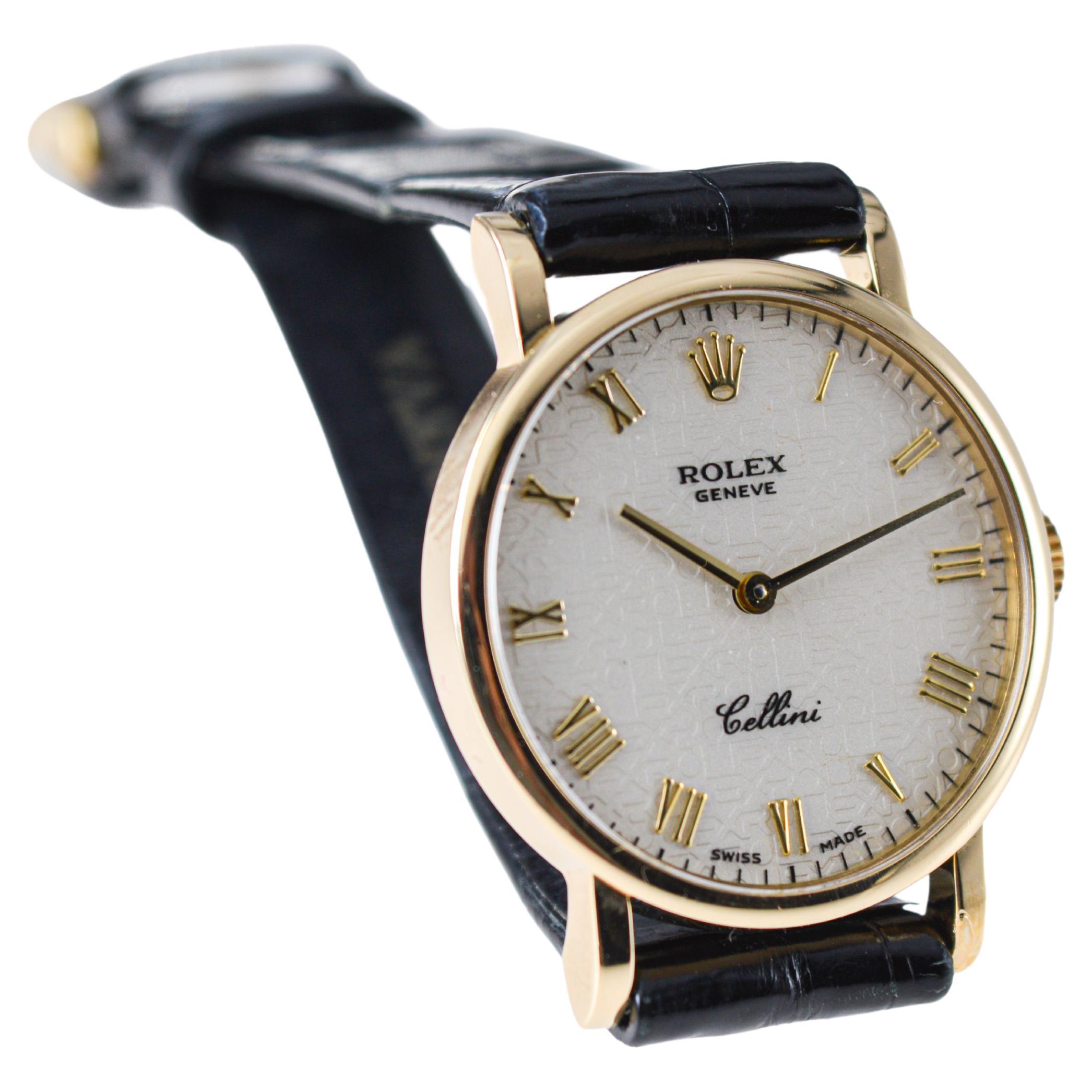  Rolex Cellini 18Kt. Solid Gold Ladies Watch with Original Strap and Buckle  3
