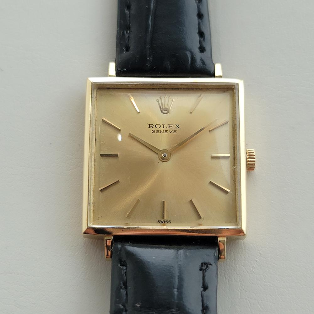 Lujoso clásico, reloj de vestir Rolex Lady Cellini Ref.3643 J de cuerda manual, c.1966, en excelente estado de funcionamiento. Verificado auténtico por un maestro relojero. Preciosa esfera de oro firmada por Rolex, índices de bastón aplicados,