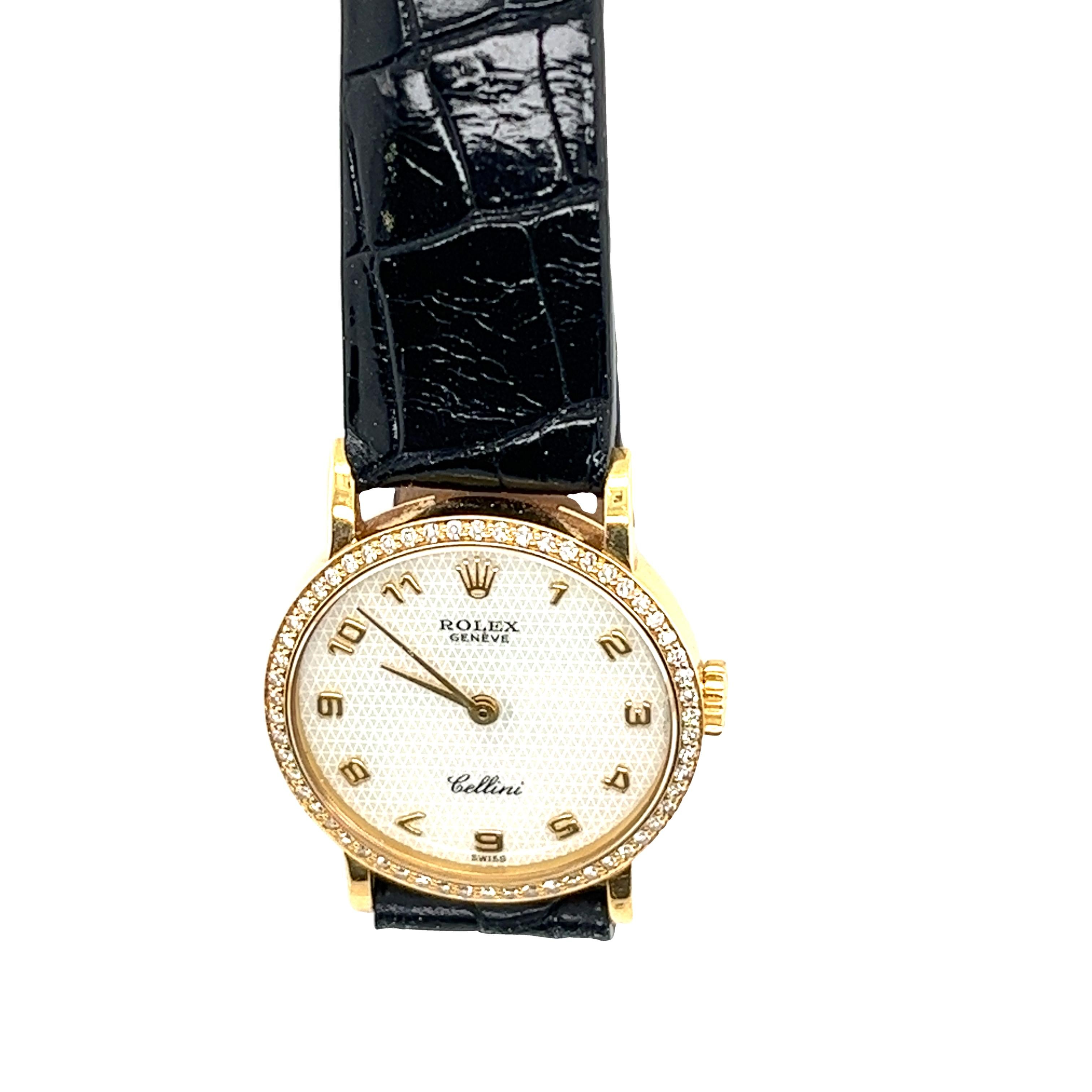 Rolex Cellini 5113/8 Yellow Gold Watch In Good Condition For Sale In London, GB