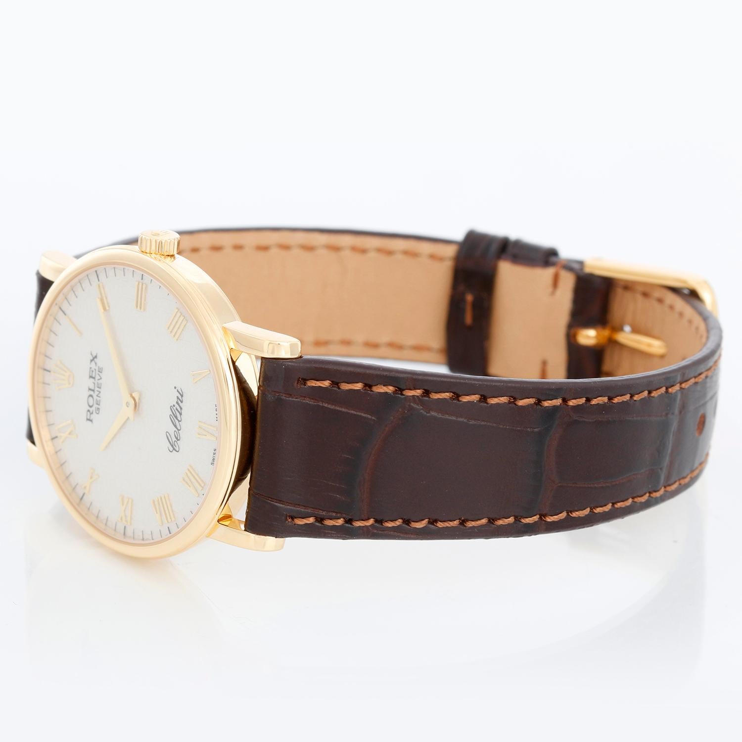 Rolex Cellini Classic 18k Yellow Gold Men's Watch 5115 - Manual winding. 18k yellow gold case (32 mm). Unusual White jubilee dial. Brown leather strap band with tang buckle . Pre-owned with Cellini box.