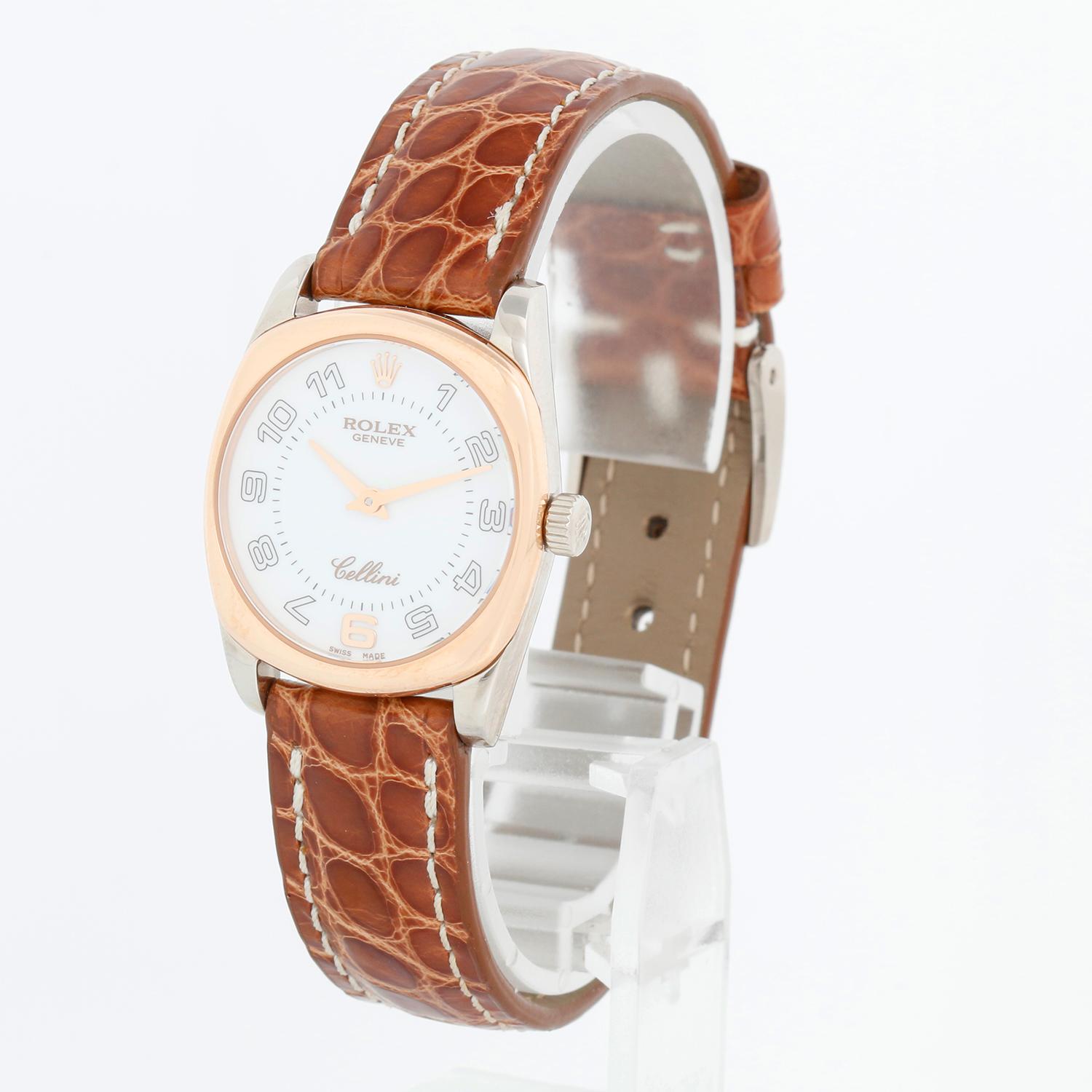 Rolex Cellini Danaos 2-tone 6229 Donna  Orologio - Quarzo. Cassa in oro bianco 18 carati con lunetta in oro rosa 18 carati (26 mm). Quadrante bianco con numeri arabi delineati in nero, ore 6 in oro. Cinturino marrone con fibbia Rolex in oro bianco