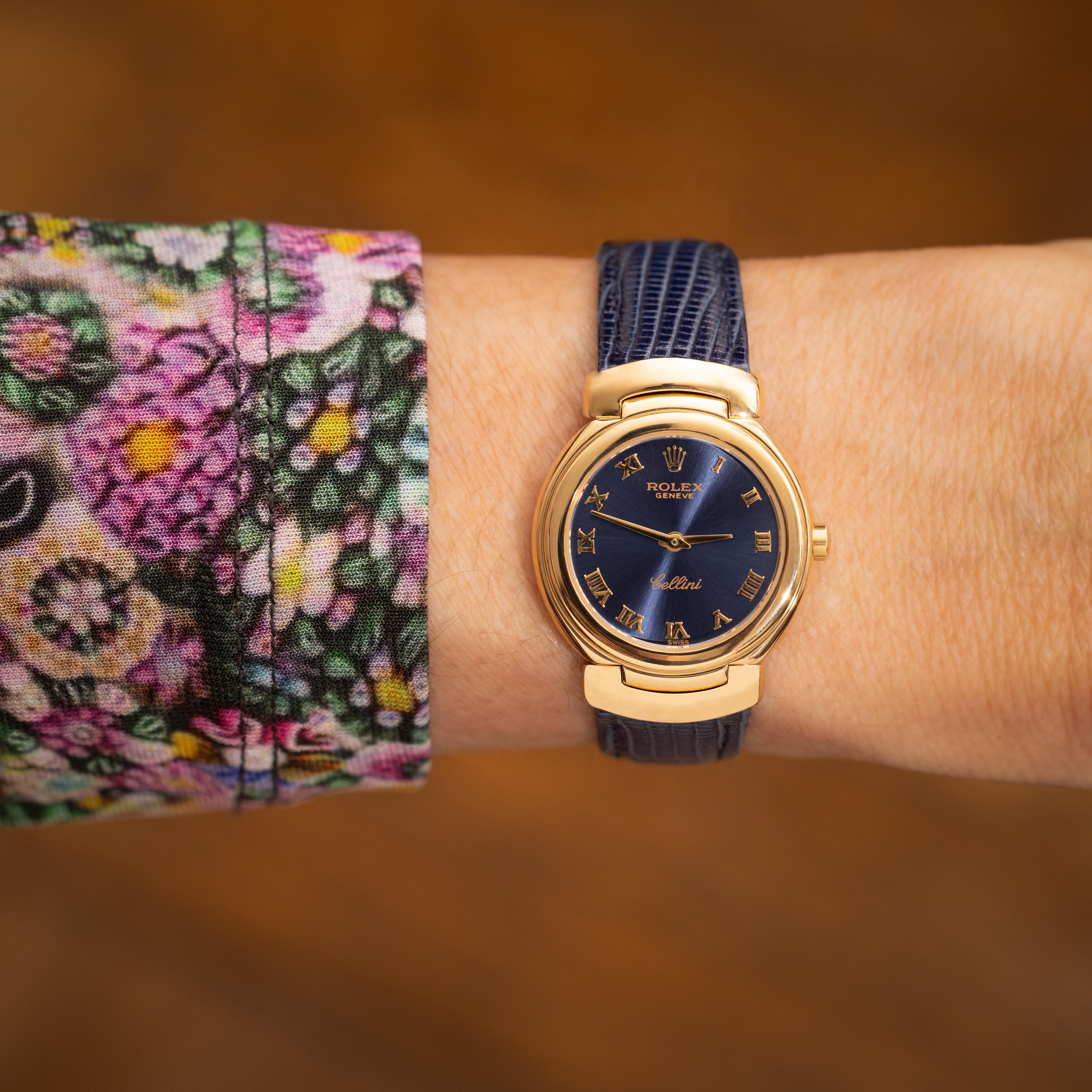Rolex Cellini modello 6621 in oro giallo 18k 26mm con cinturino in pelle goffrata blu 3