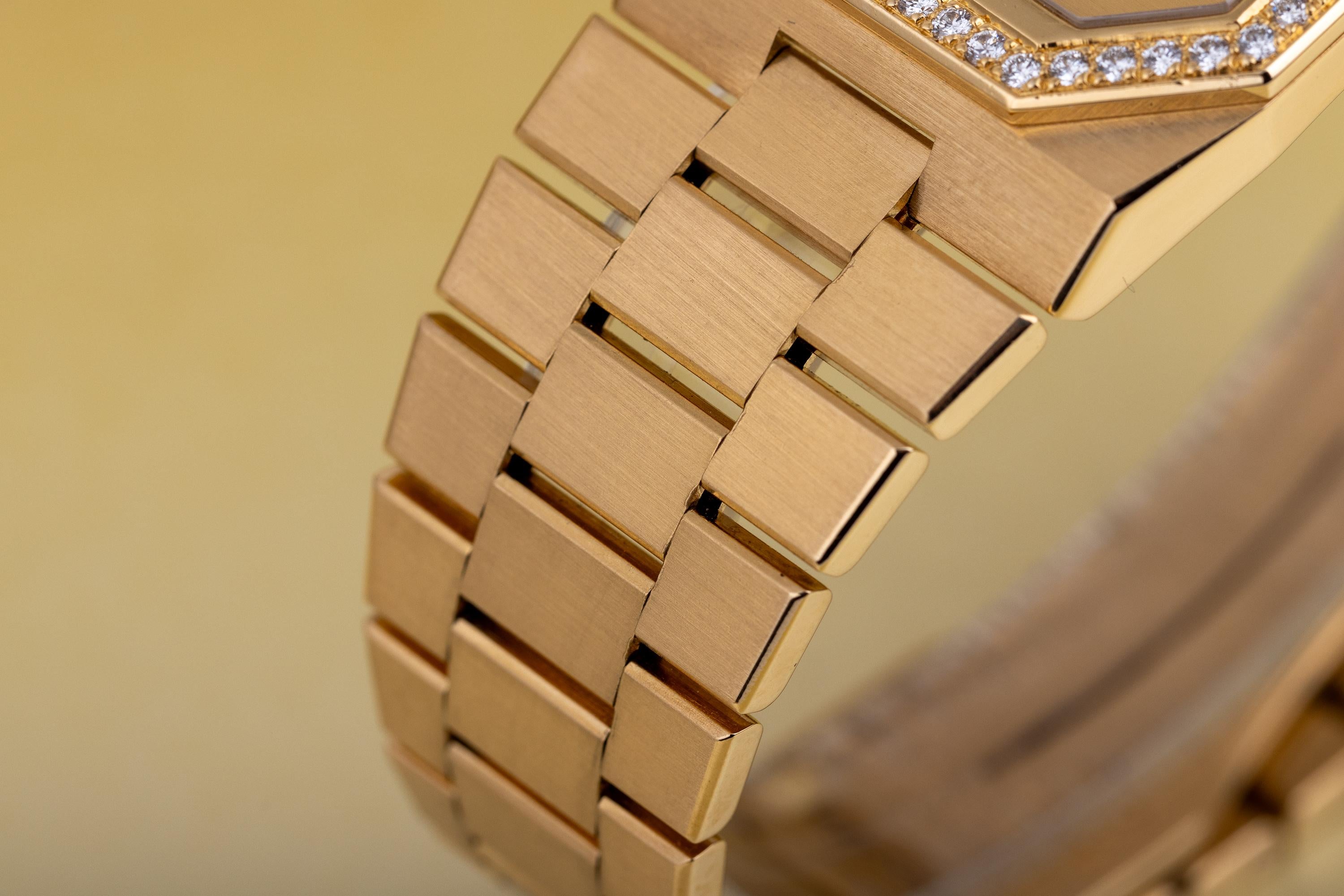 Women's or Men's Rolex Cellini  REF. 1650  Diamond Bezel  Gold Dial  1981  18k Yellow Gold For Sale