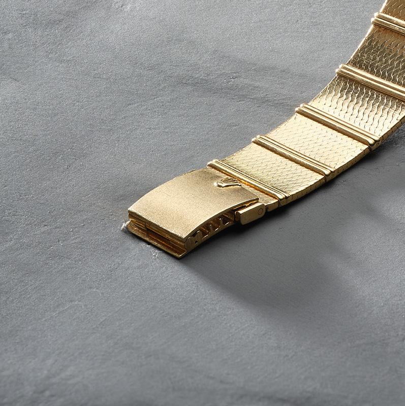 Rolex Cellini Reference 4324 In Excellent Condition For Sale In Midhurst, GB