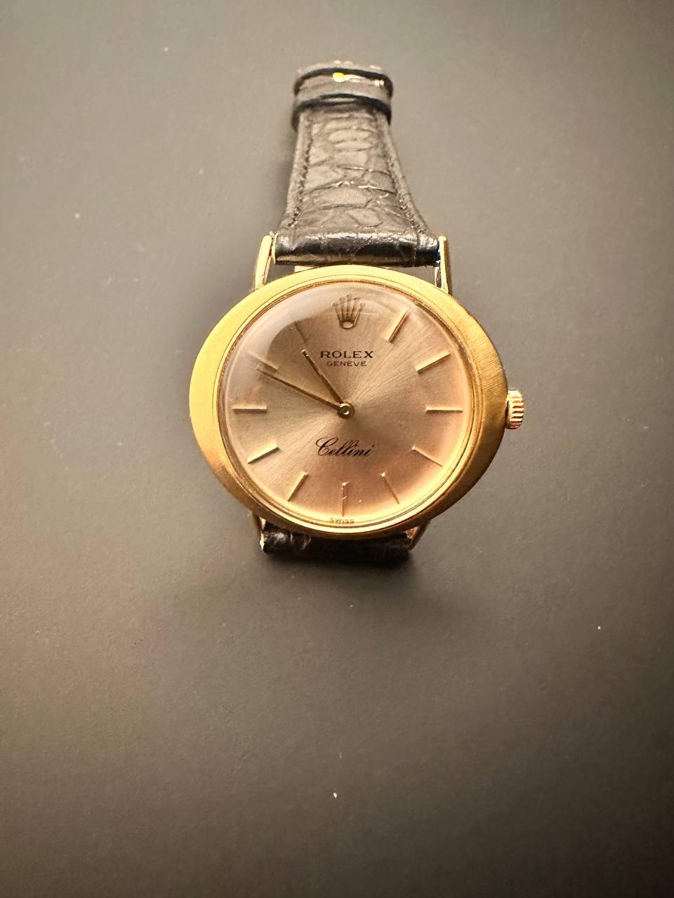Rolex Cellini Vintage Reference 1600 Watch In Good Condition In Roma, IT