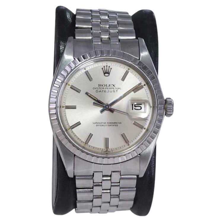 Rolex Classic Steel Datejust with Original Dial and Machined Bezel For Sale