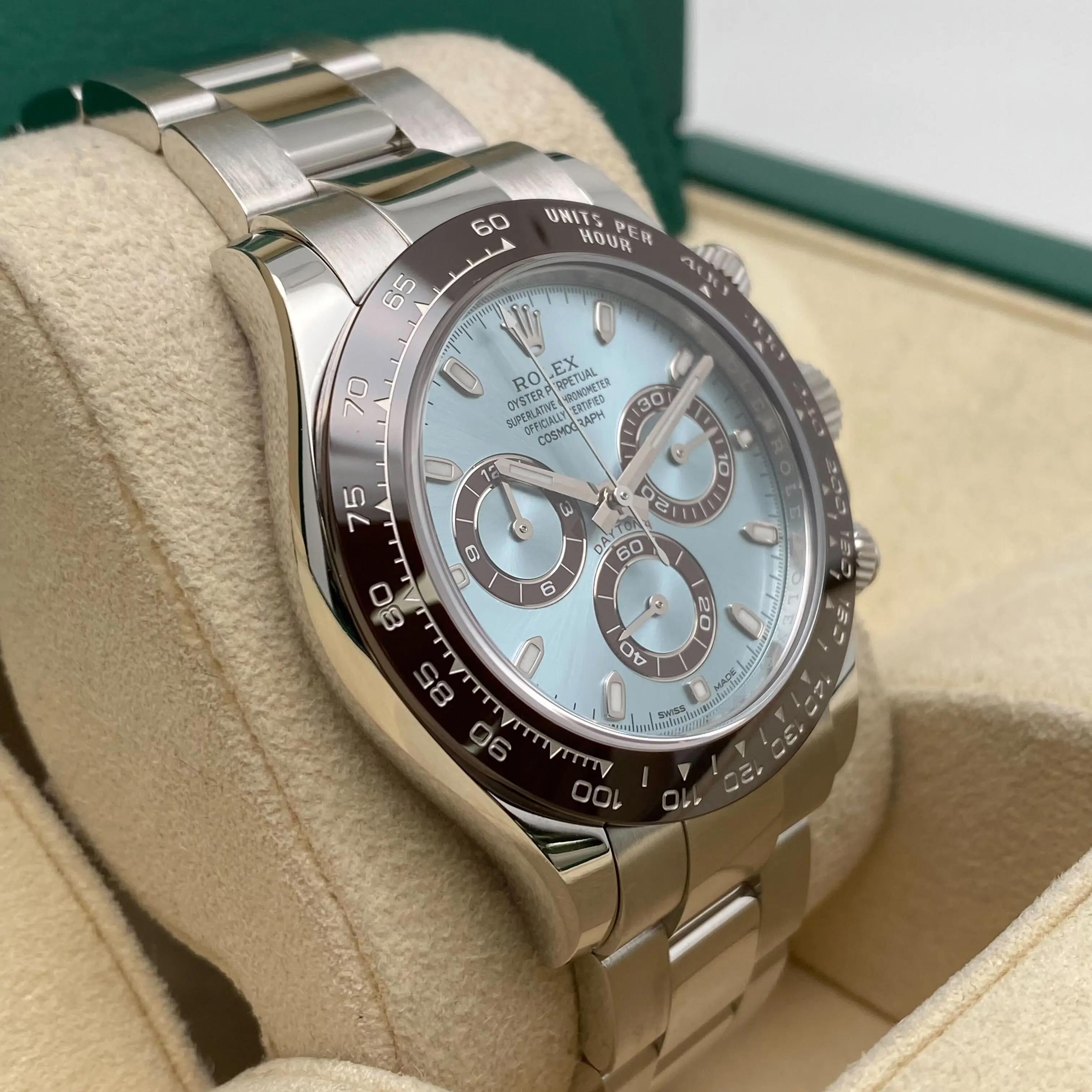 Montre Rolex Cosmograph Daytona 116506 40mm Platinum Index Icy Blue Chestnut en vente 2