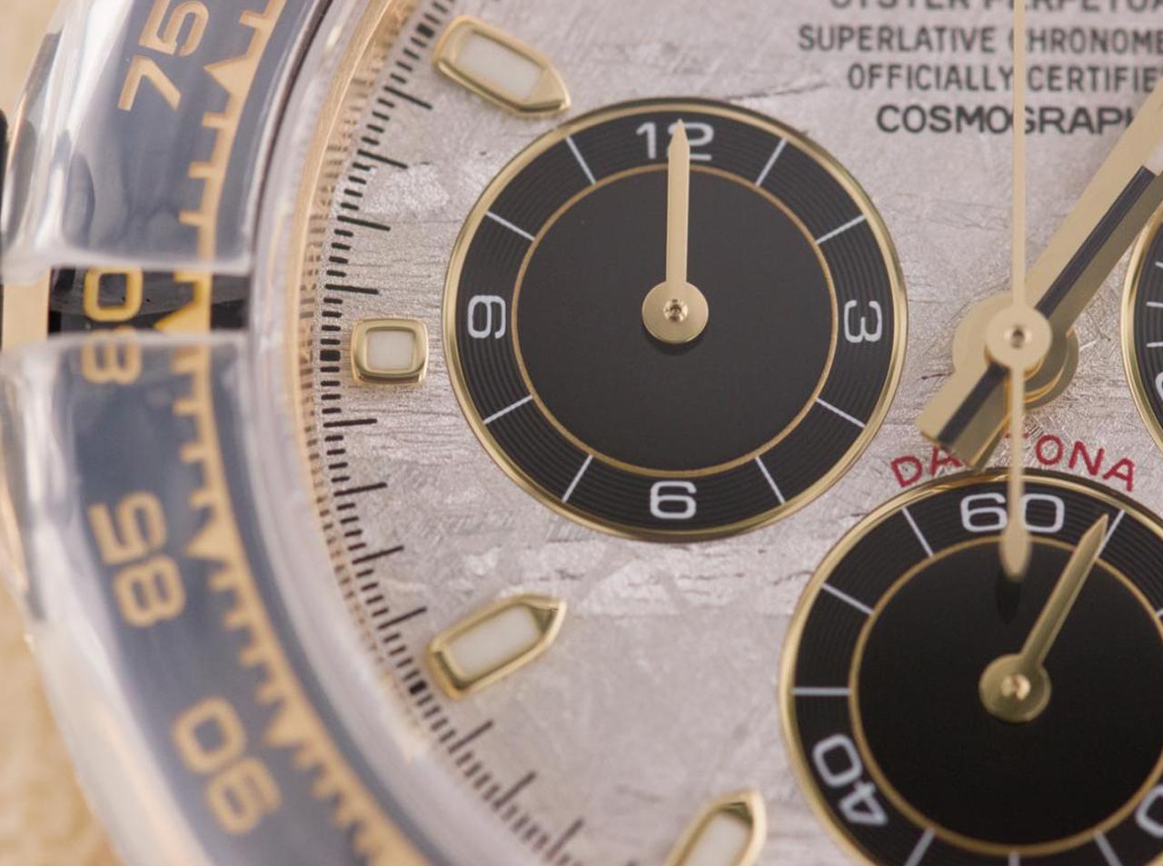 Women's or Men's Rolex Cosmograph Daytona 40 Meteorite Dial Oysterflex Yellow Gold Watch 116518LN For Sale