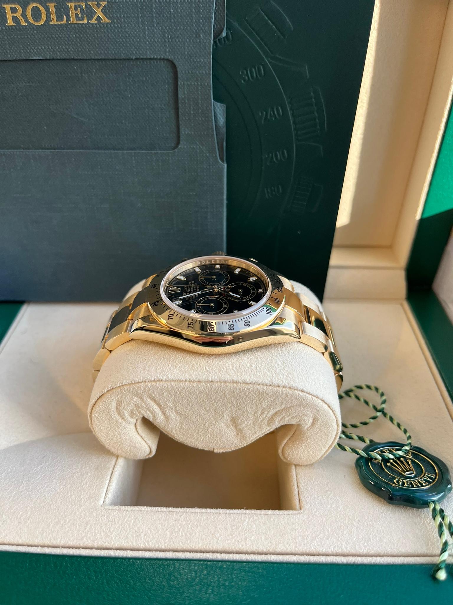 Rolex Cosmograph Daytona Black Dial 18K Yellow Gold Mens Watch 116528H For Sale 7