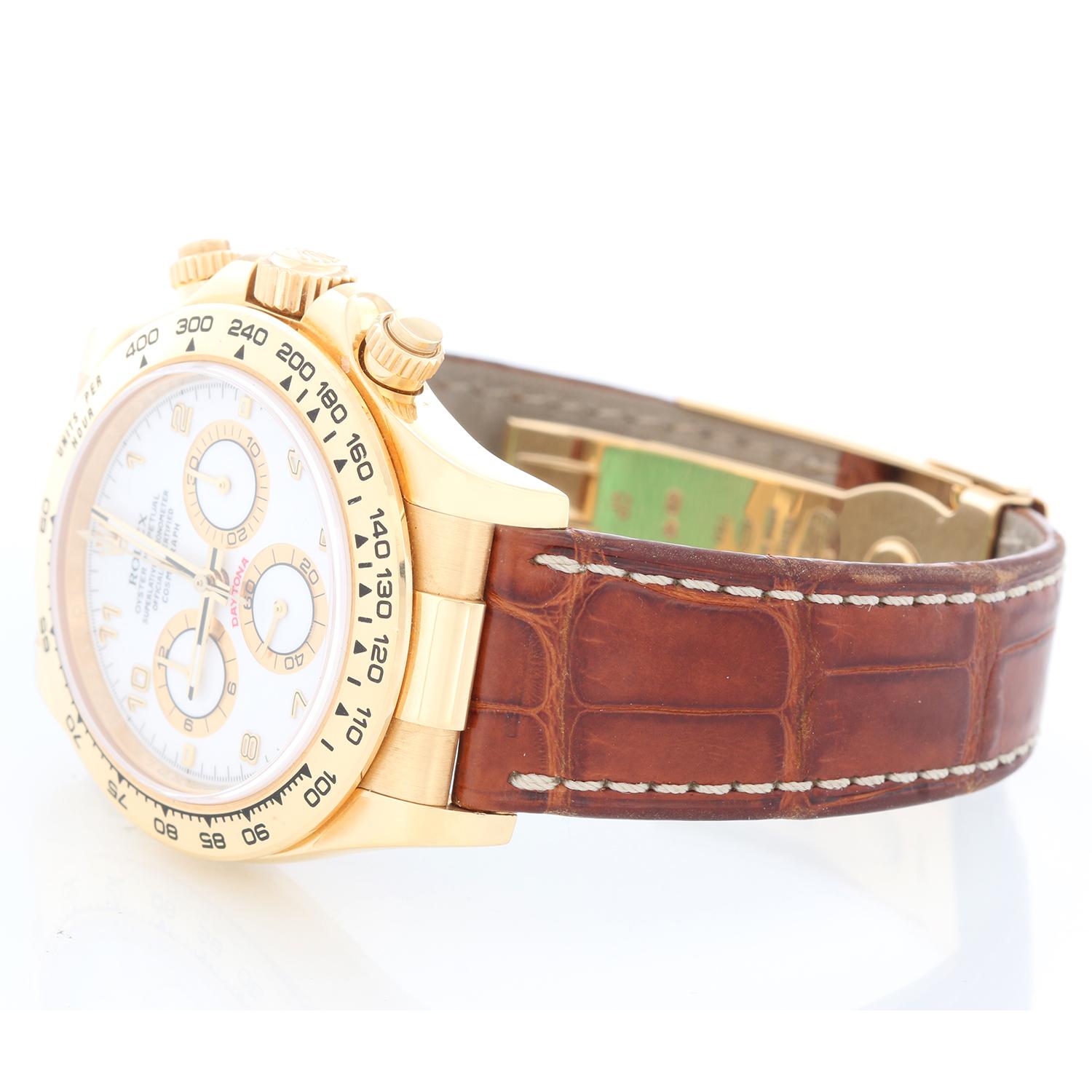 Rolex Cosmograph Daytona Men's 18k Yellow Gold Watch 116518 - Automatic winding, chronograph, 44 jewels, sapphire crystal. 18k yellow gold case and bezel. Has never been polished. In its original condition. White dial with gold Arabic numerals.