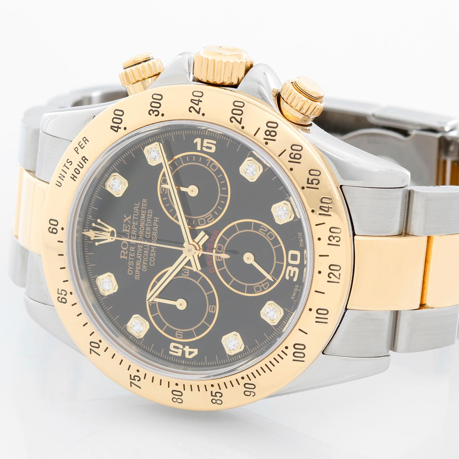 Rolex Cosmograph Daytona Men's Watch 116523 - Automatic winding, chronograph, 44 jewels, sapphire crystal. Stainless steel case with 18k yellow gold bezel ( 40 mm ) . Factory black diamond dial. Stainless steel and 18k yellow gold Oyster bracelet