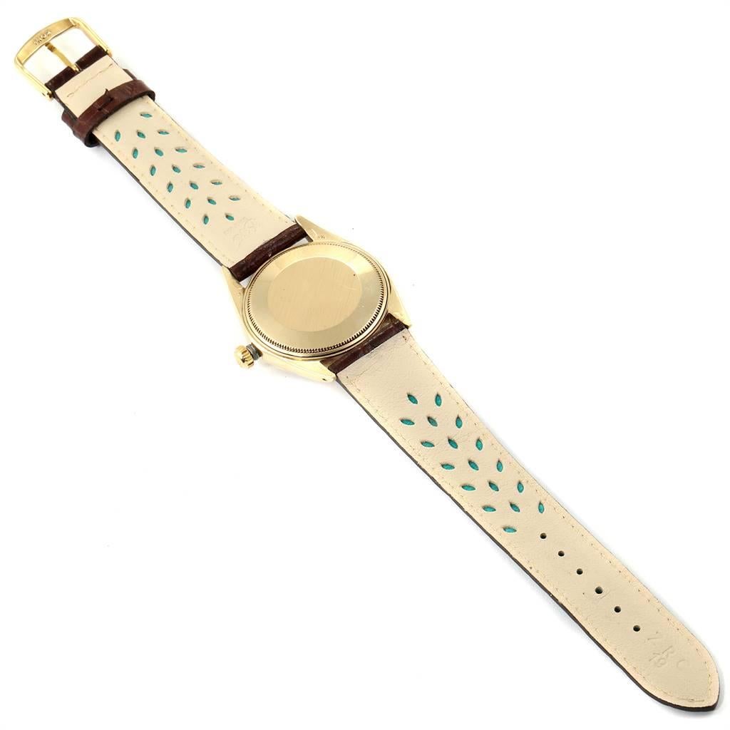Rolex Date 14 Karat Yellow Gold Automatic Vintage Men's Watch 1503 For Sale 7