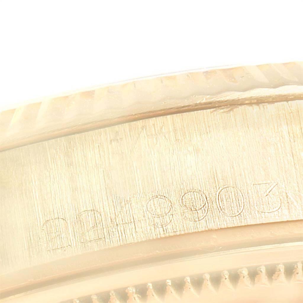 Rolex Date 14 Karat Yellow Gold Automatic Vintage Men's Watch 1503 For Sale 4