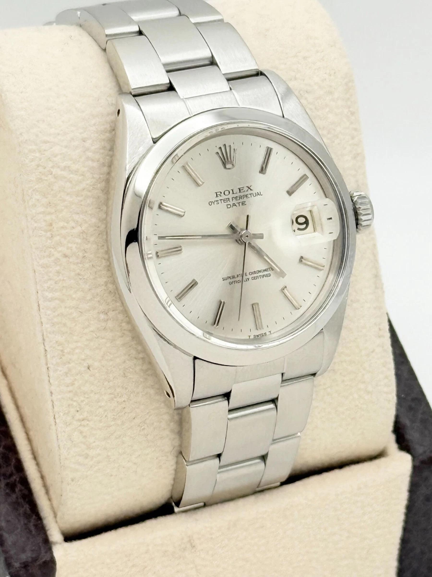 Rolex Montre Date 1500 avec cadran argenté en acier inoxydable 34 mm Excellent état à San Diego, CA