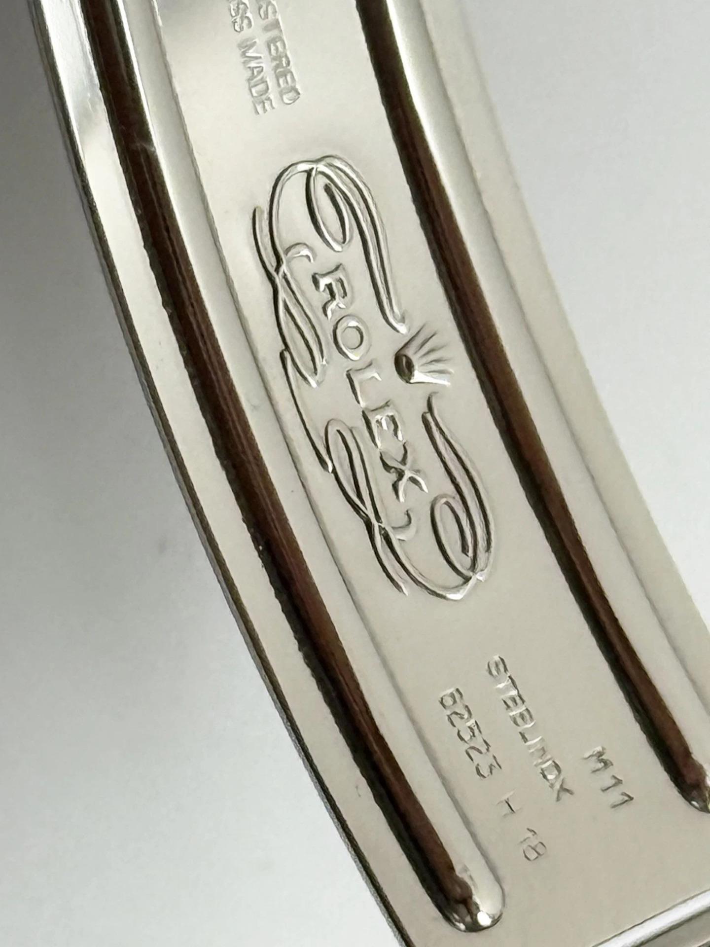 Rolex Date 15003 34mm Cadran Champagne Or jaune 18k Acier inoxydable Jubilé en vente 1