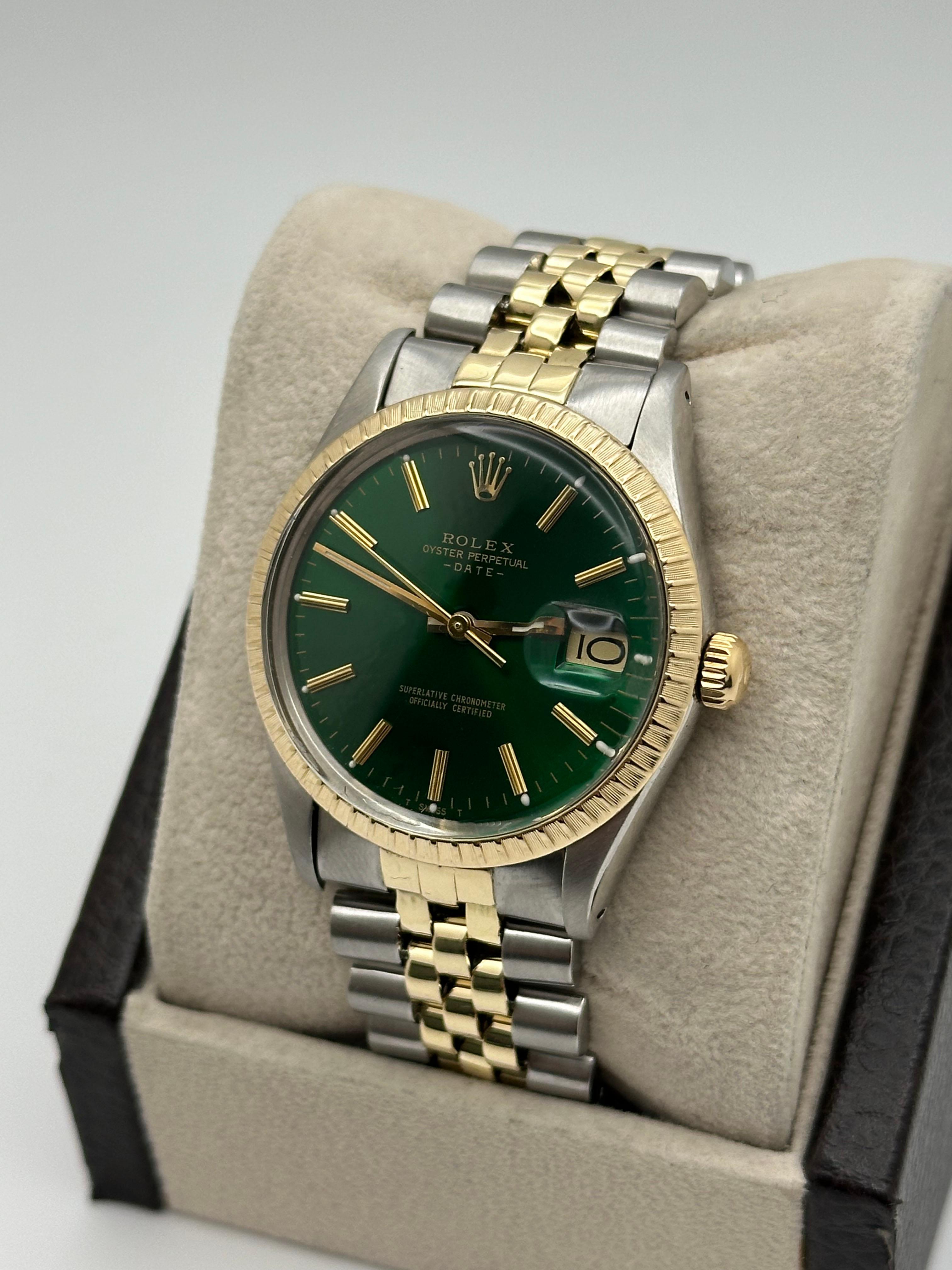Rolex Date 15053 Green Dial 18K Yellow Gold Stainless Steel 34mm In Excellent Condition In San Diego, CA