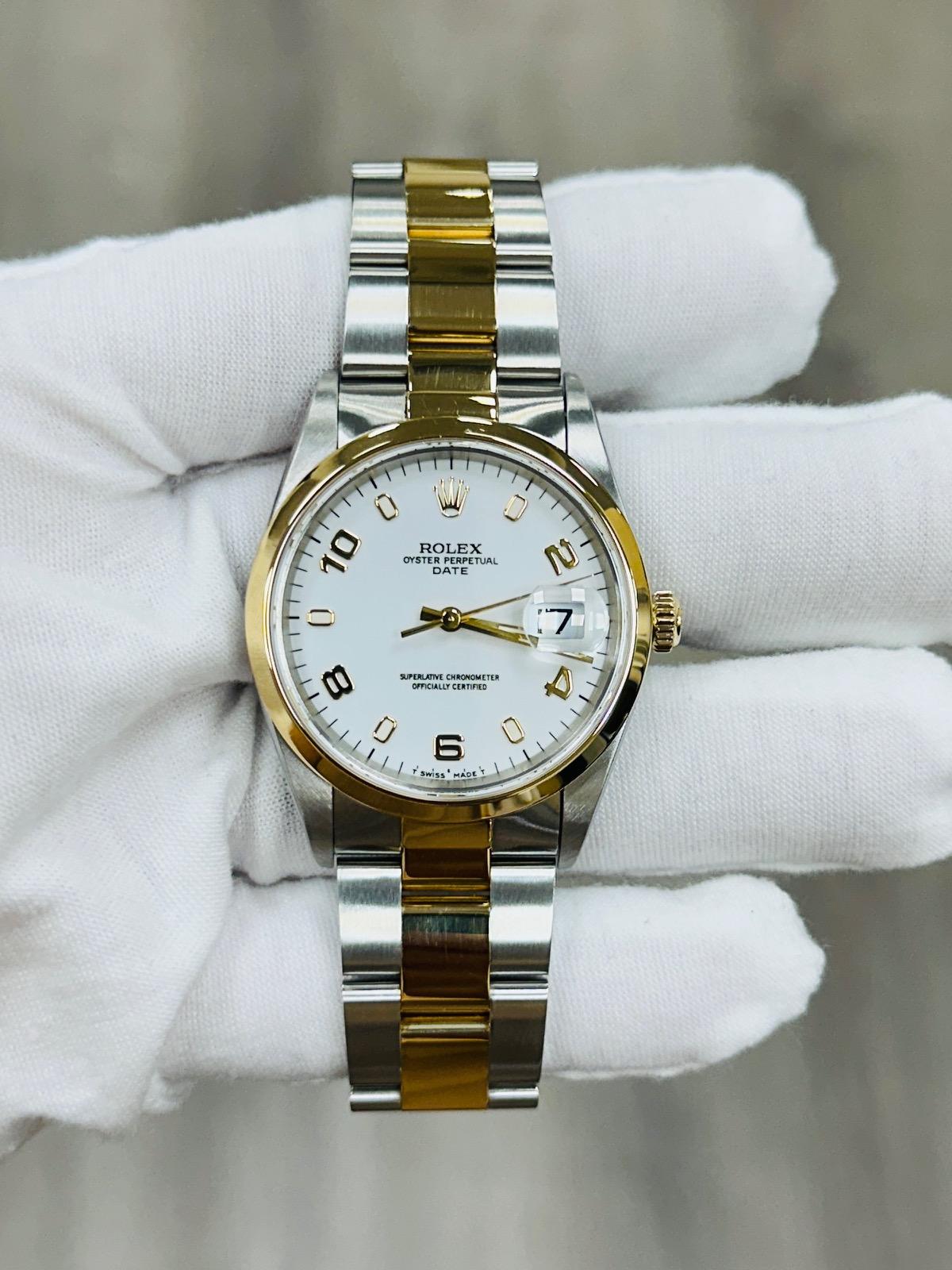 Rolex Date 15203 34mm wei�ßes arabisches Zifferblatt 18K Gold Edelstahl Box Papier für Damen oder Herren im Angebot