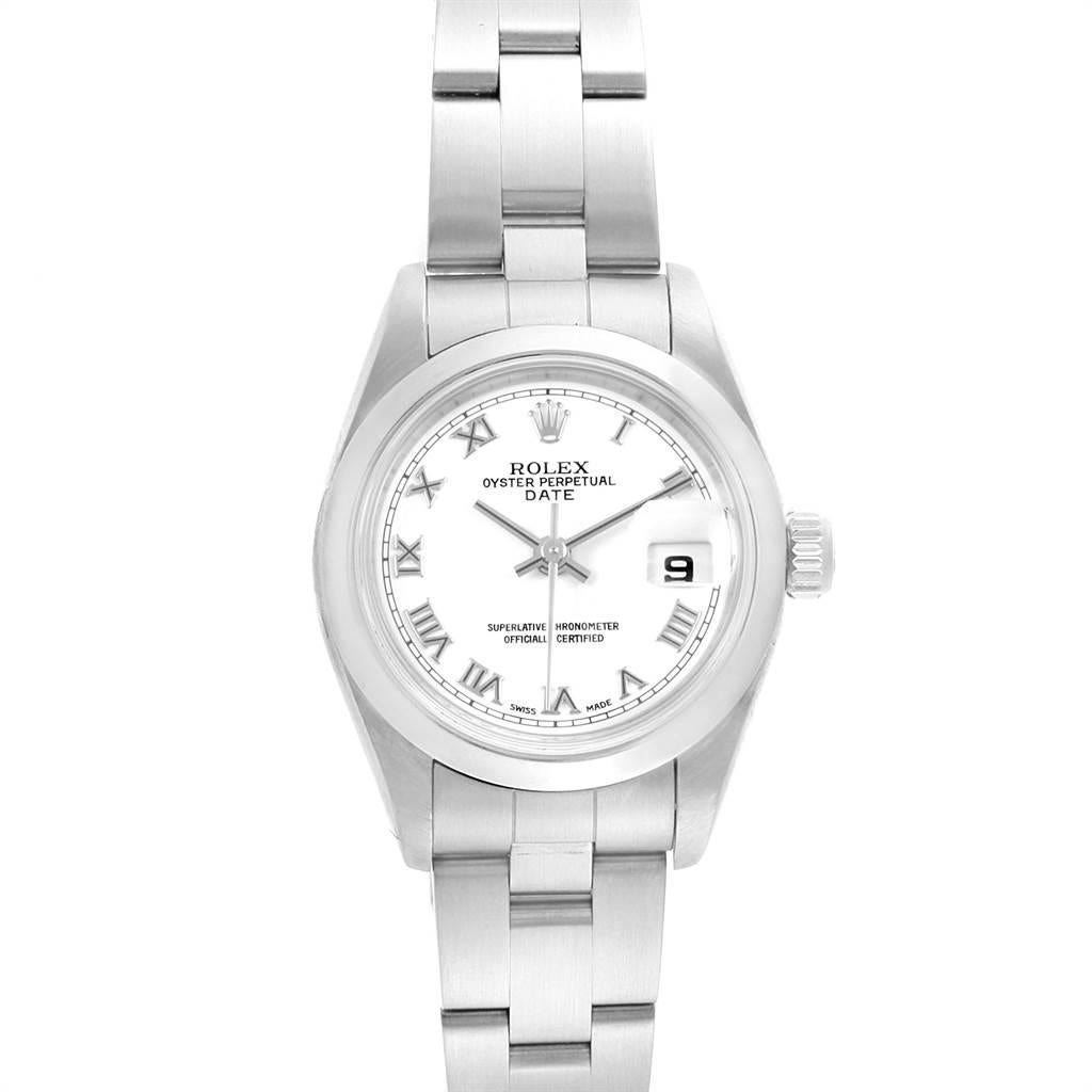 Rolex Date 26 White Dial Domed Bezel Steel Ladies Watch 79160 In Excellent Condition For Sale In Atlanta, GA