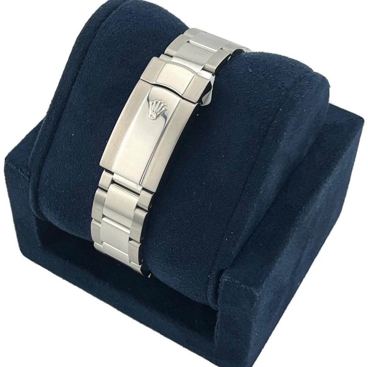 Women's or Men's Rolex Date 34mm Black Dial Oyster Bracelet Stainless Steel Watch 115210 For Sale
