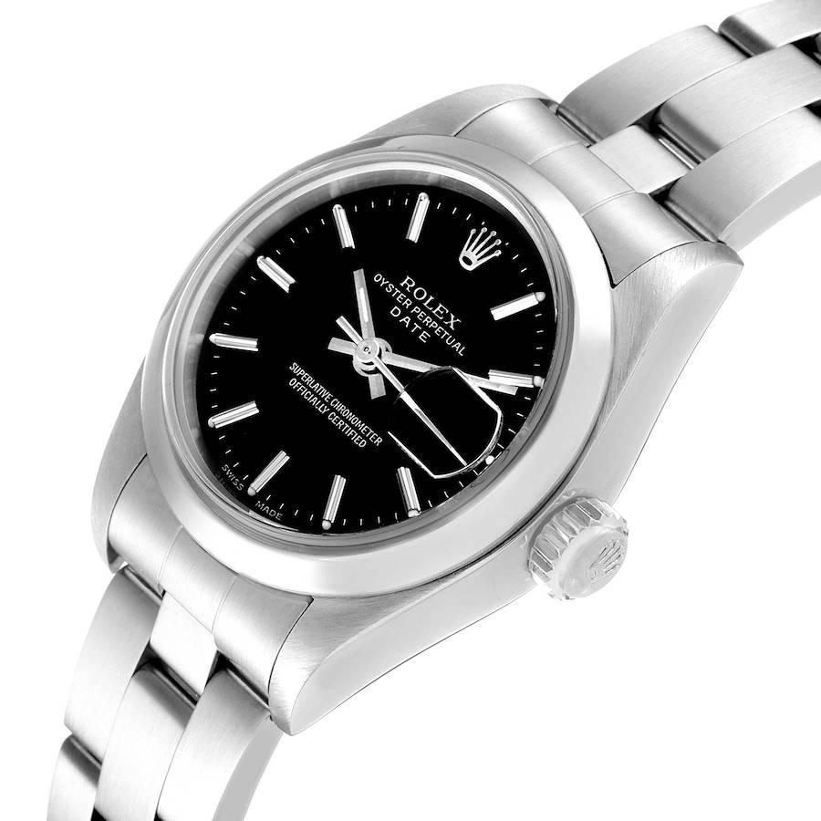 Rolex Date Black Dial Smooth Bezel Steel Ladies Watch 79160 In Excellent Condition For Sale In Atlanta, GA