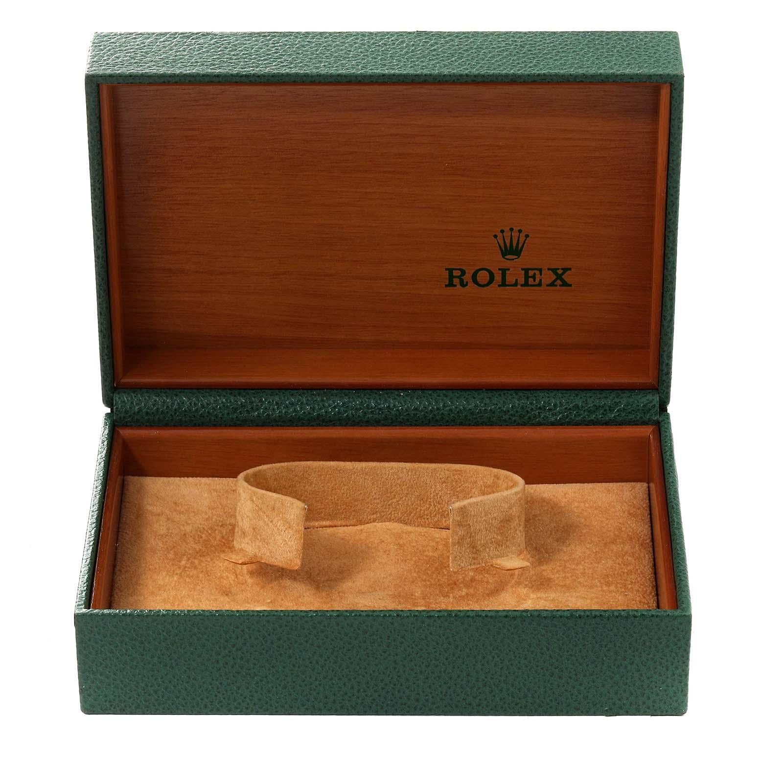 Rolex Montre pour homme Date avec cadran bleu et lunette tournée en acier 15210 6