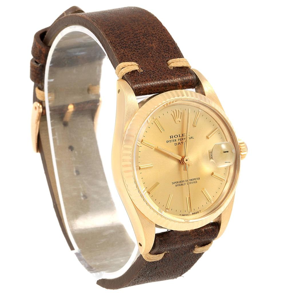 Rolex Date Men’s 14 Karat Yellow Gold Vintage Men’s Watch 15037 For Sale 6