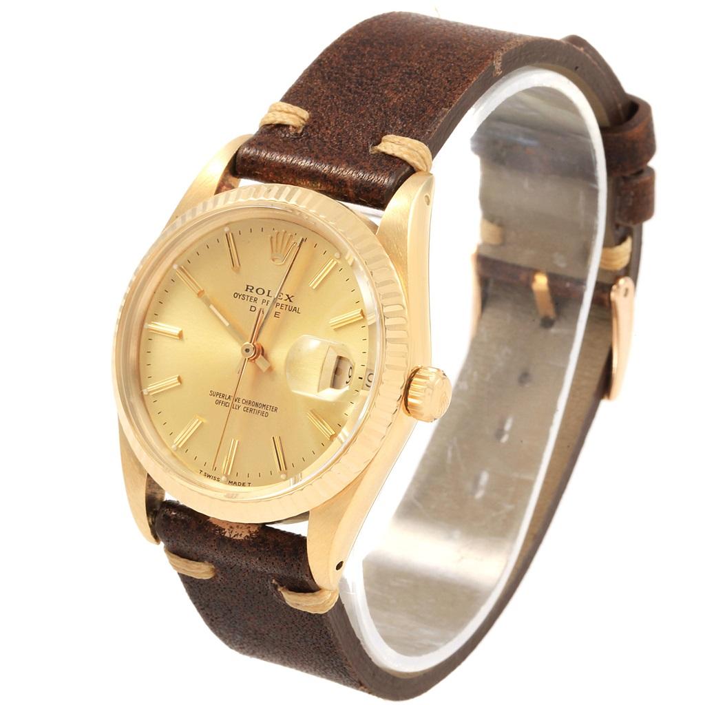 Rolex Date Men’s 14 Karat Yellow Gold Vintage Men’s Watch 15037 For Sale 7