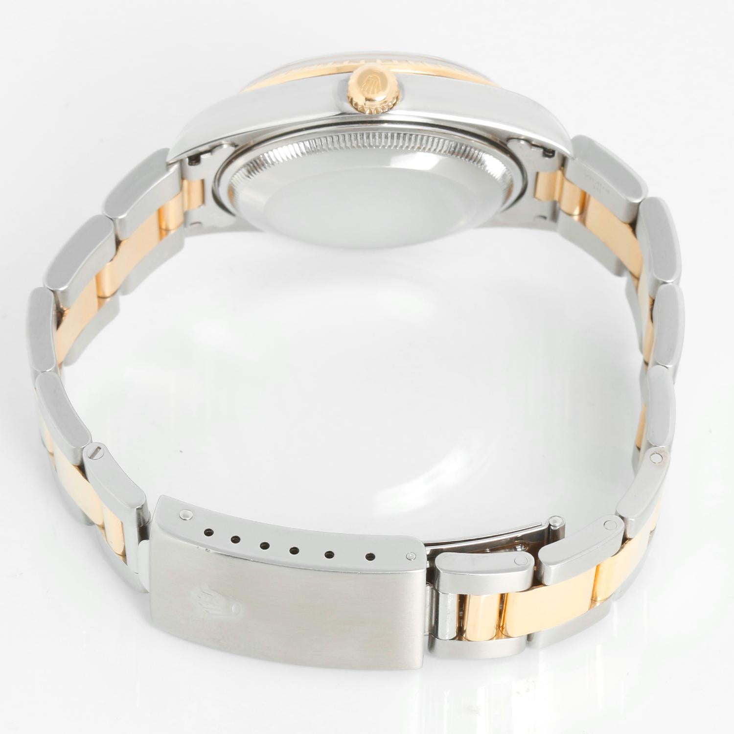 Women's or Men's Rolex Date Men's 2-Tone Steel & Gold Watch 15223 For Sale