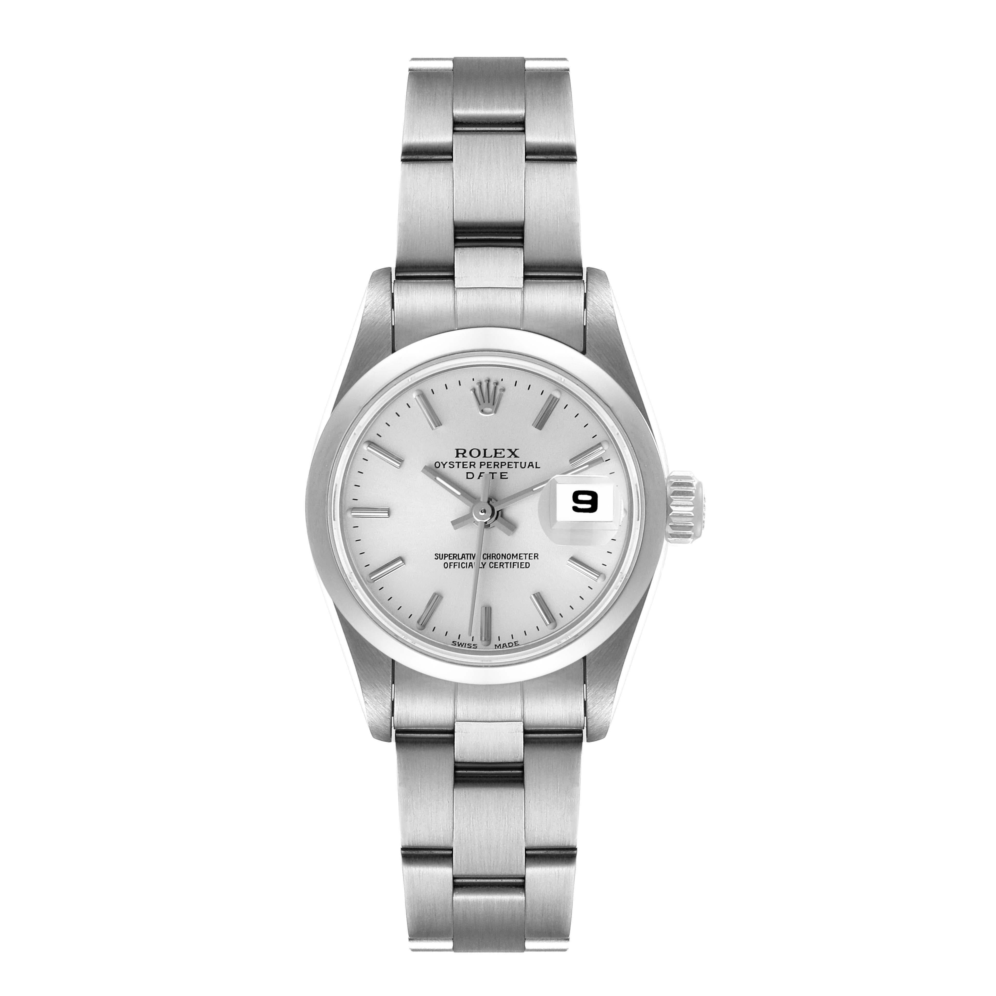 Rolex Date Silver Dial Oyster Bracelet Steel Ladies Watch 79160. Officially certified chronometer self-winding movement. Stainless steel oyster case 26.0 mm in diameter. Rolex logo on a crown. Stainless steel smooth bezel. Scratch resistant sapphire
