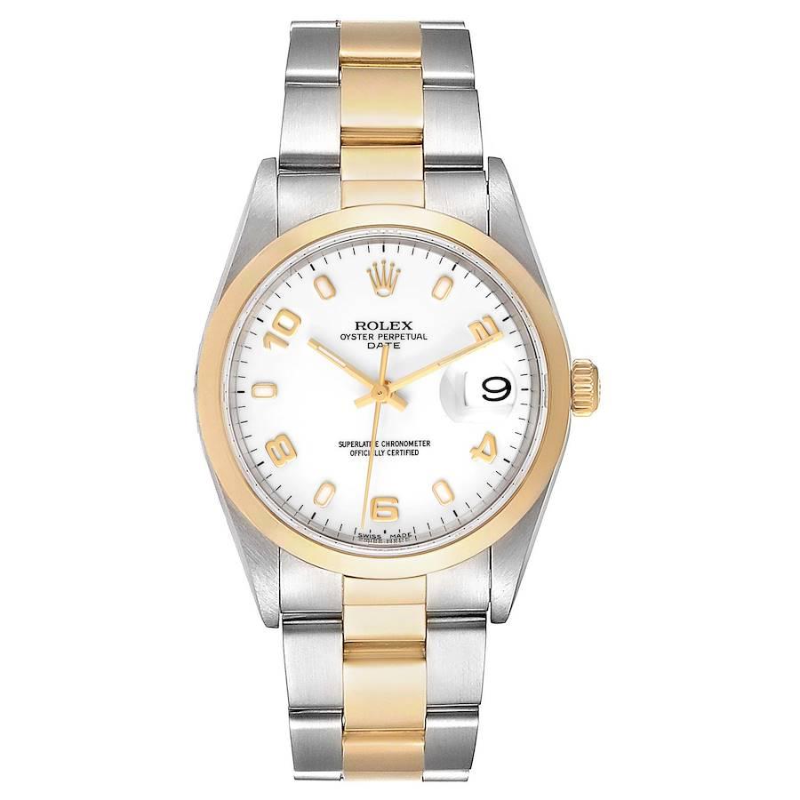 Rolex Date Steel Yellow Gold White Dial Mens Watch 15203 Box Papers. Mouvement à remontage automatique certifié officiellement chronomètre. Boîtier oyster en acier inoxydable et or jaune 18K de 34,0 mm de diamètre. Logo Rolex sur une couronne.