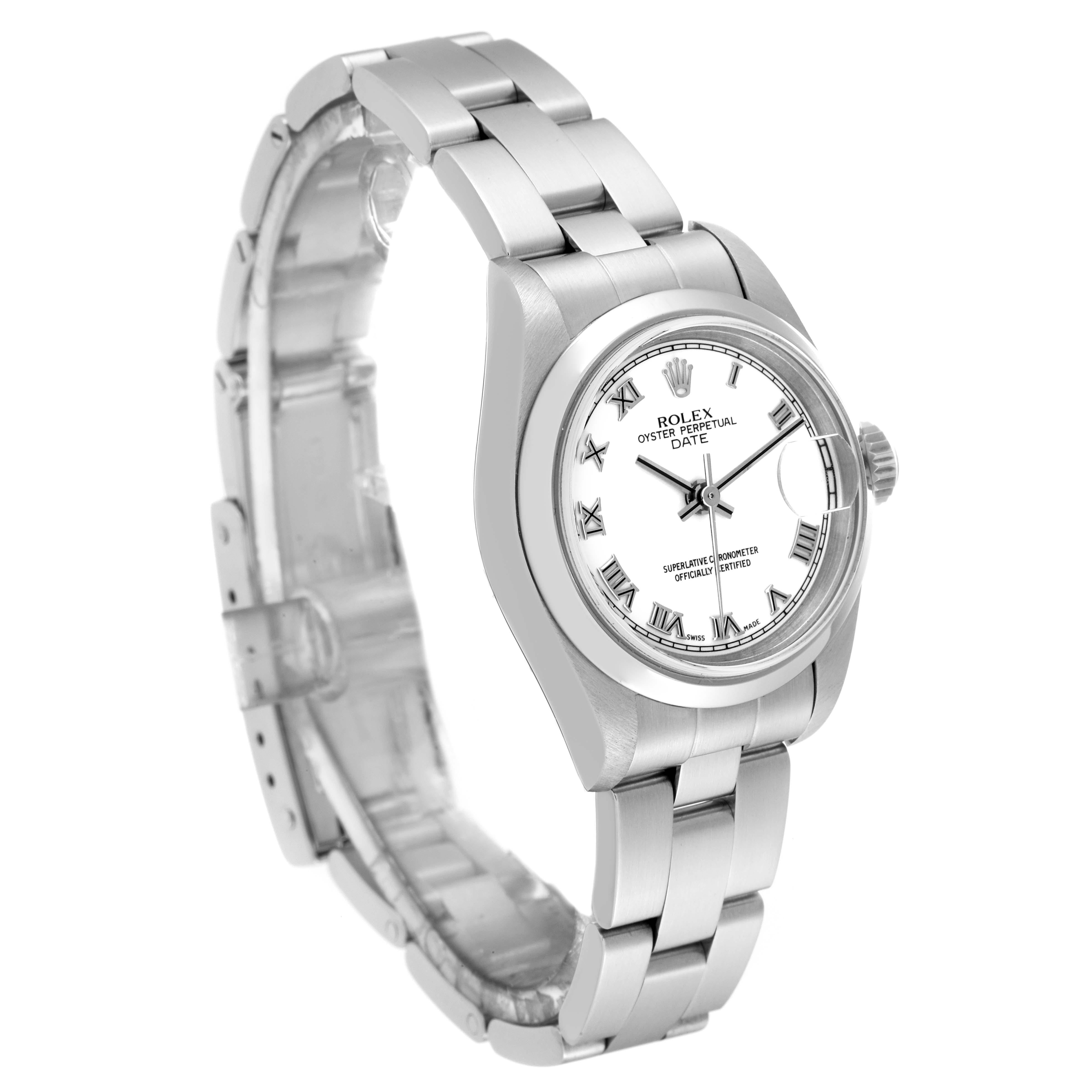 Rolex Date White Roman Dial Domed Bezel Steel Ladies Watch 79160 In Excellent Condition In Atlanta, GA