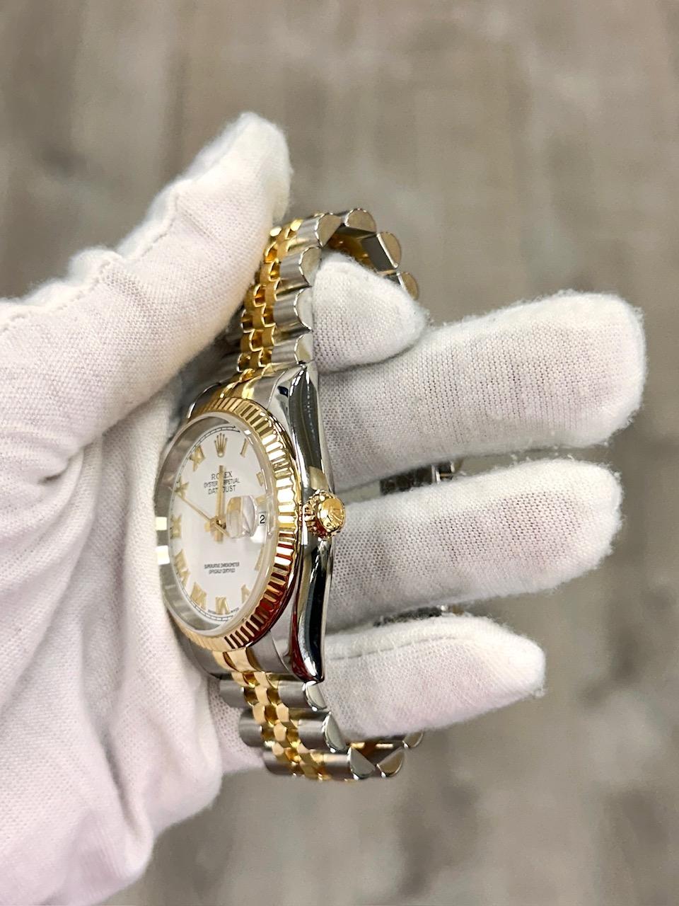 Rolex Datejust 116233 36mm weißes römisches Zifferblatt 18K Gold Stahl Box Service-Karte im Angebot 1