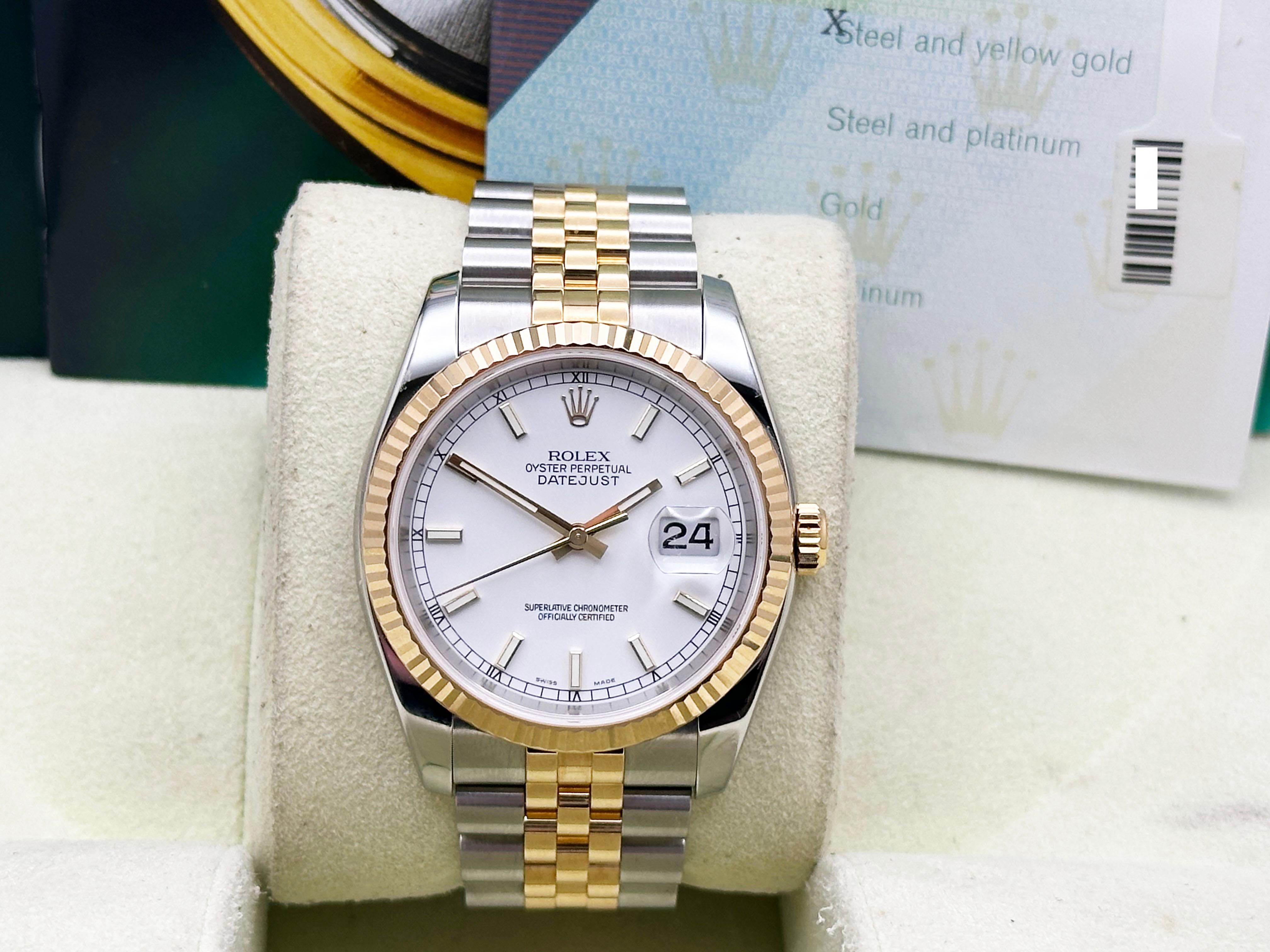 Rolex Datejust 116233 White Dial 18K Yellow Gold Stainless Steel Box Paper In Excellent Condition In San Diego, CA