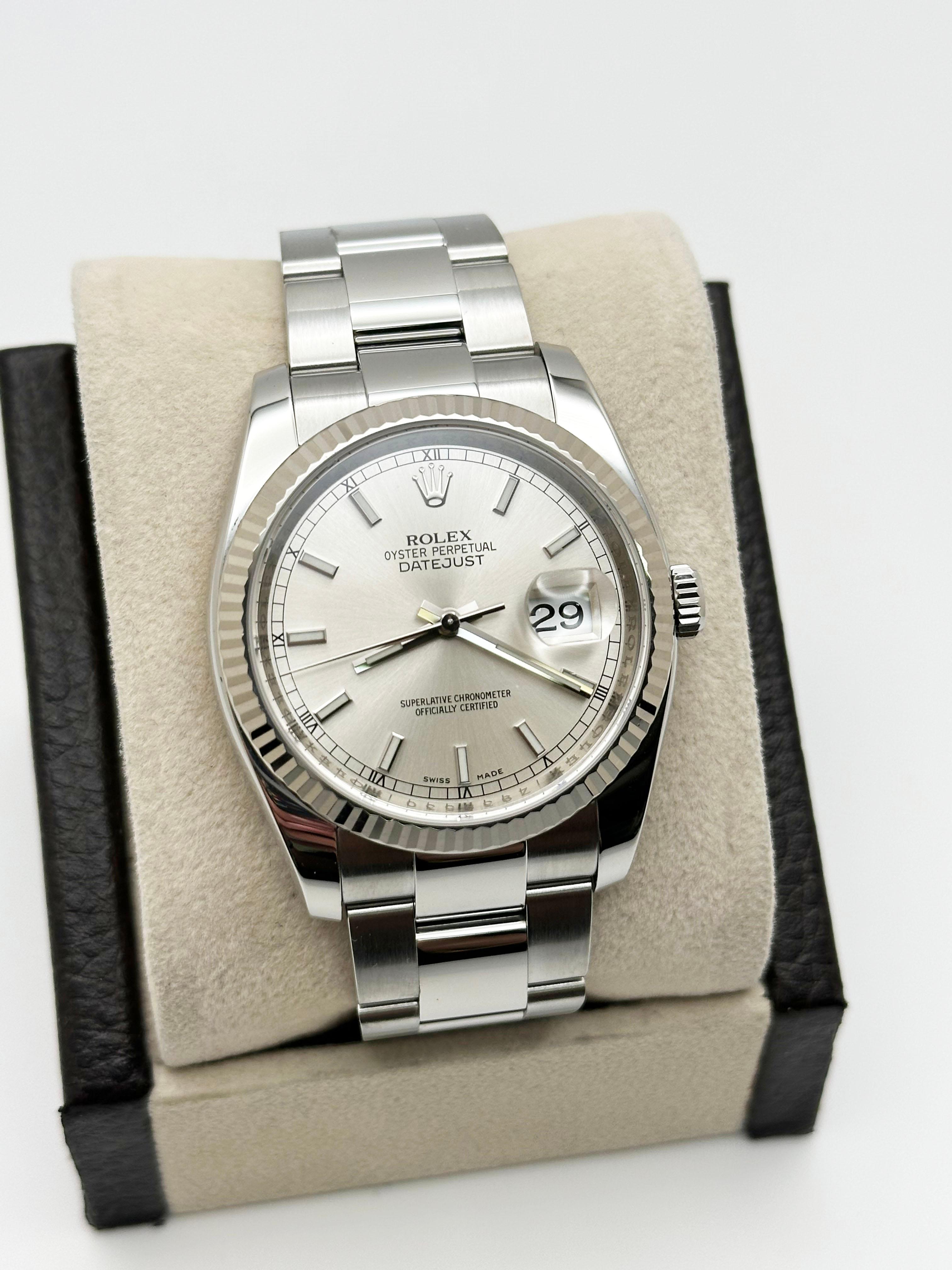 Rolex Datejust 116234 Silber Zifferblatt Edelstahl Box Papier 36mm im Zustand „Hervorragend“ im Angebot in San Diego, CA
