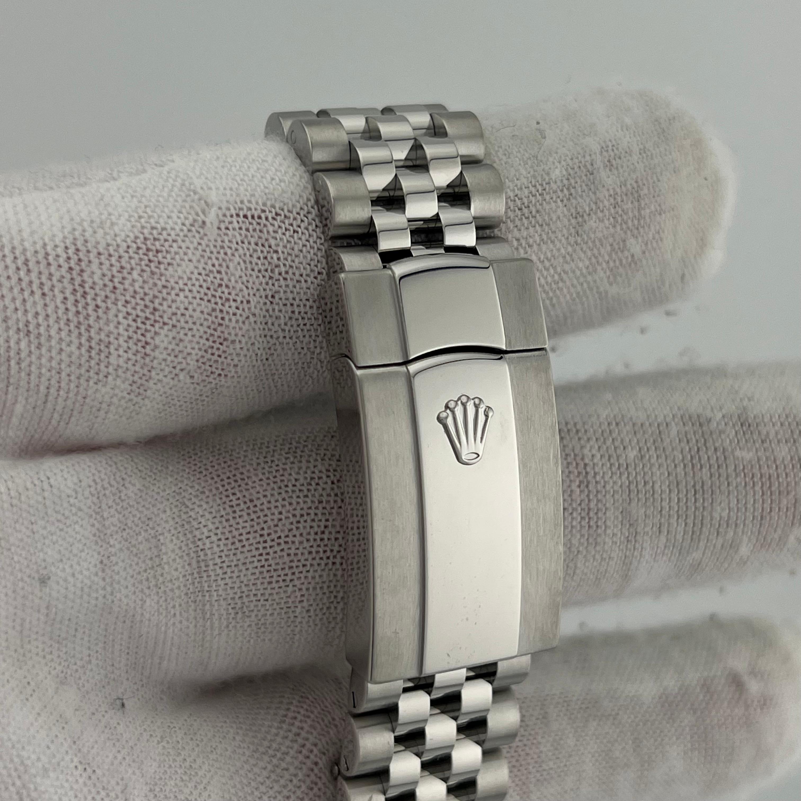 Rolex Datejust 126200 36mm Black Dial Stainless Steel Jubilee Box Paper 2020 For Sale 1