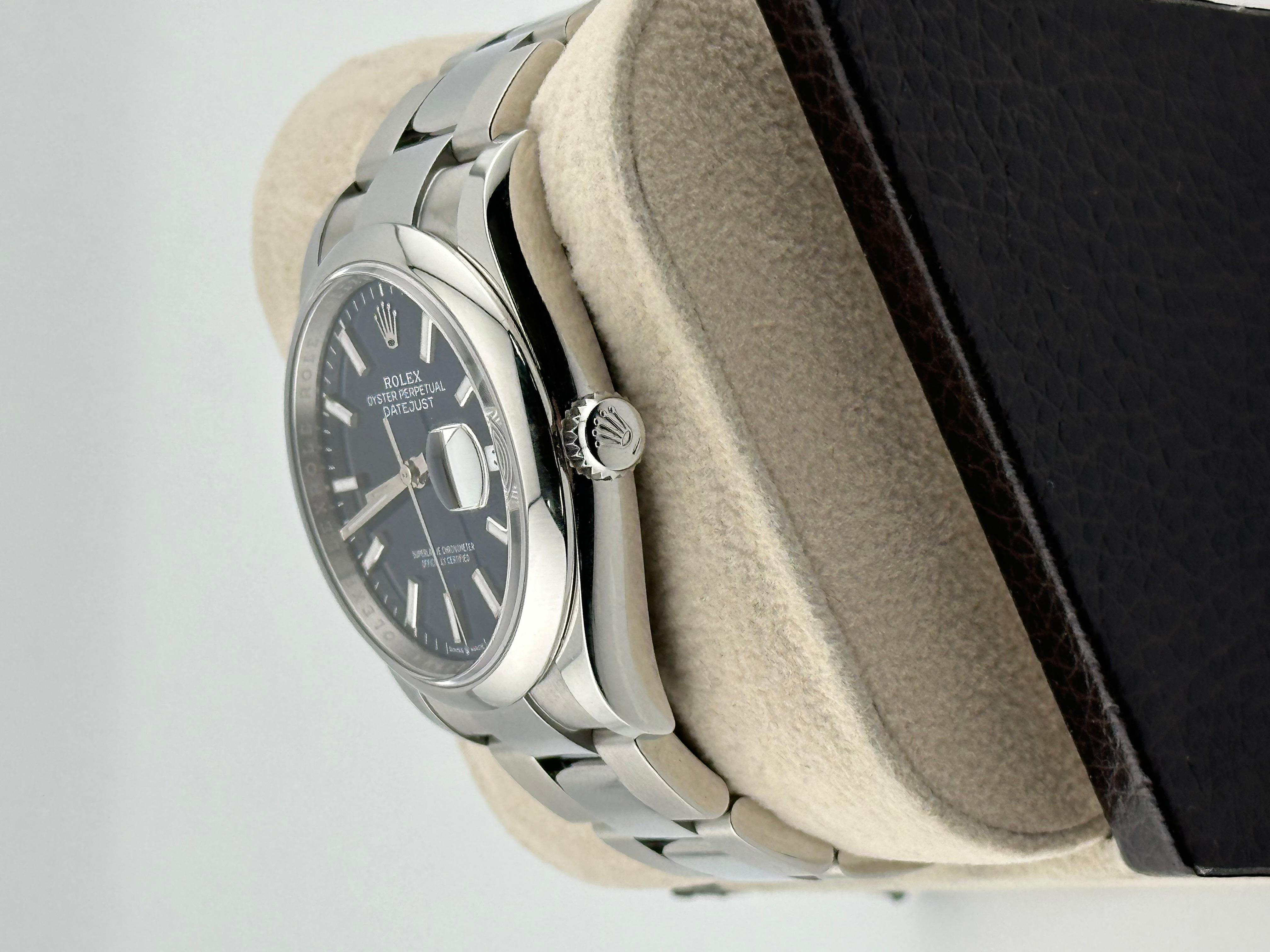 Rolex Datejust 126200 36mm Blue Dial Stainless Steel Box Paper 2024 In Excellent Condition For Sale In San Diego, CA