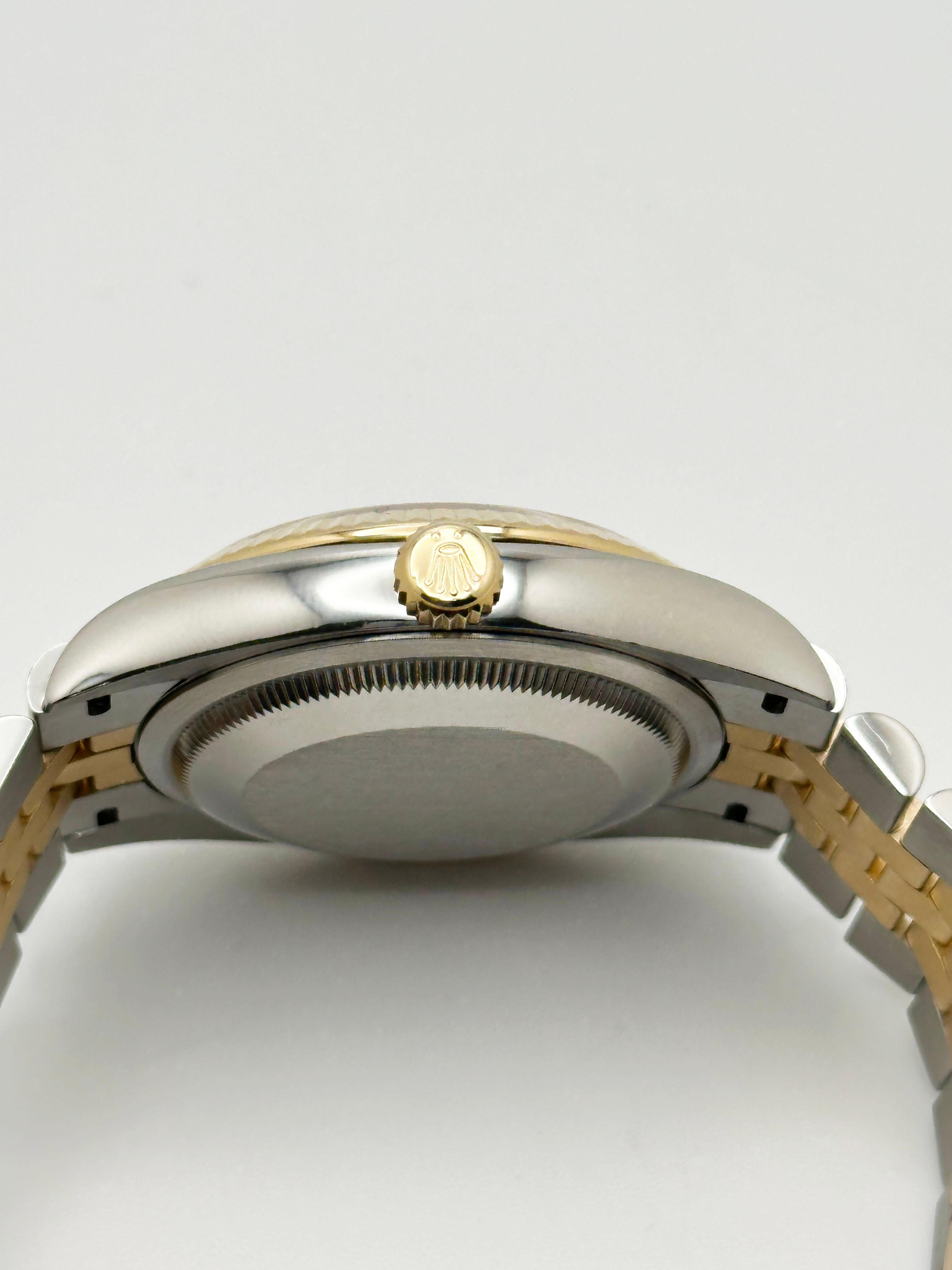 Rolex Datejust 126233 Jubilee Diamond Dial 18K Yellow Gold Stainless Box Paper en vente 4