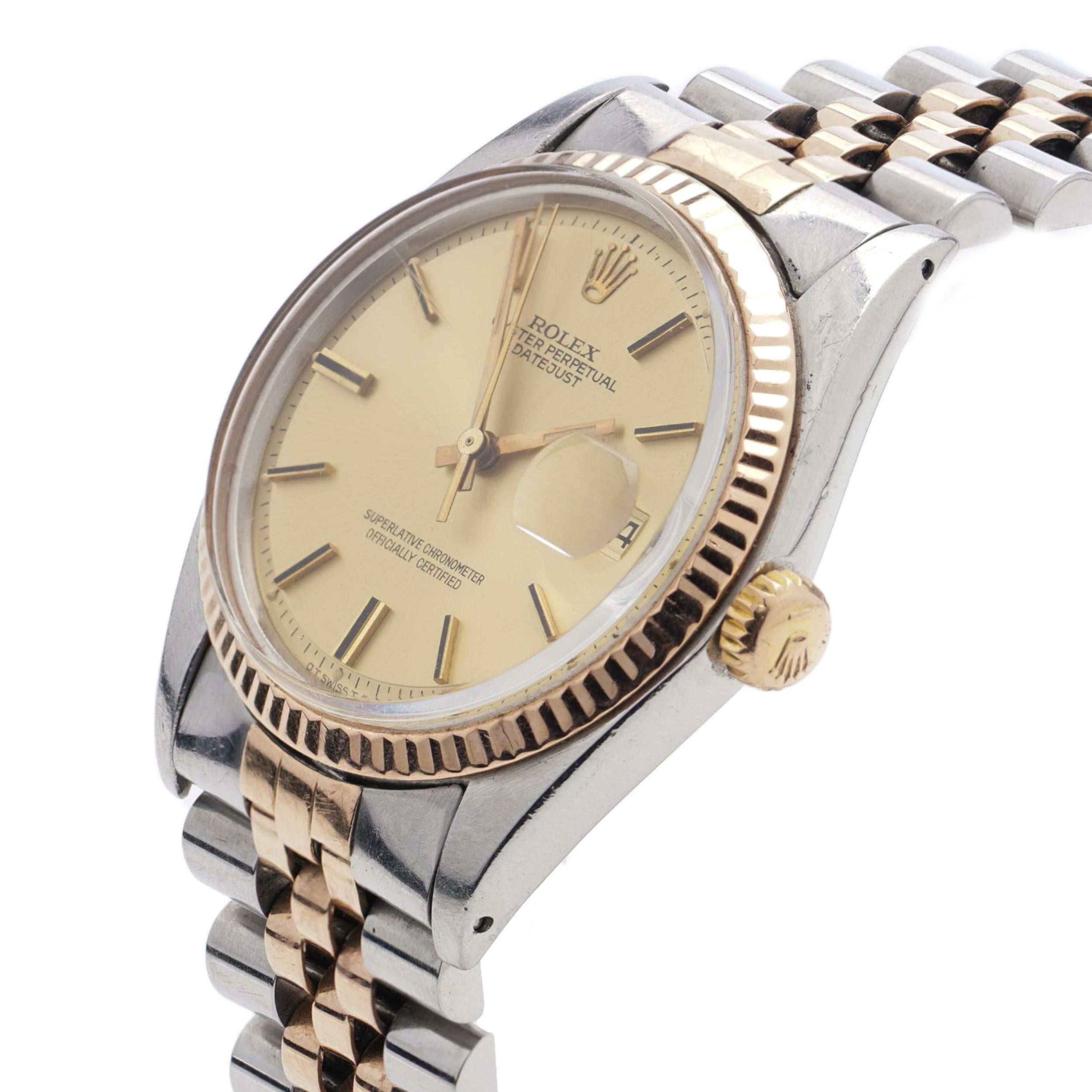 Rolex DateJust 1601  Rose Gold watch with papers 1974 For Sale 6