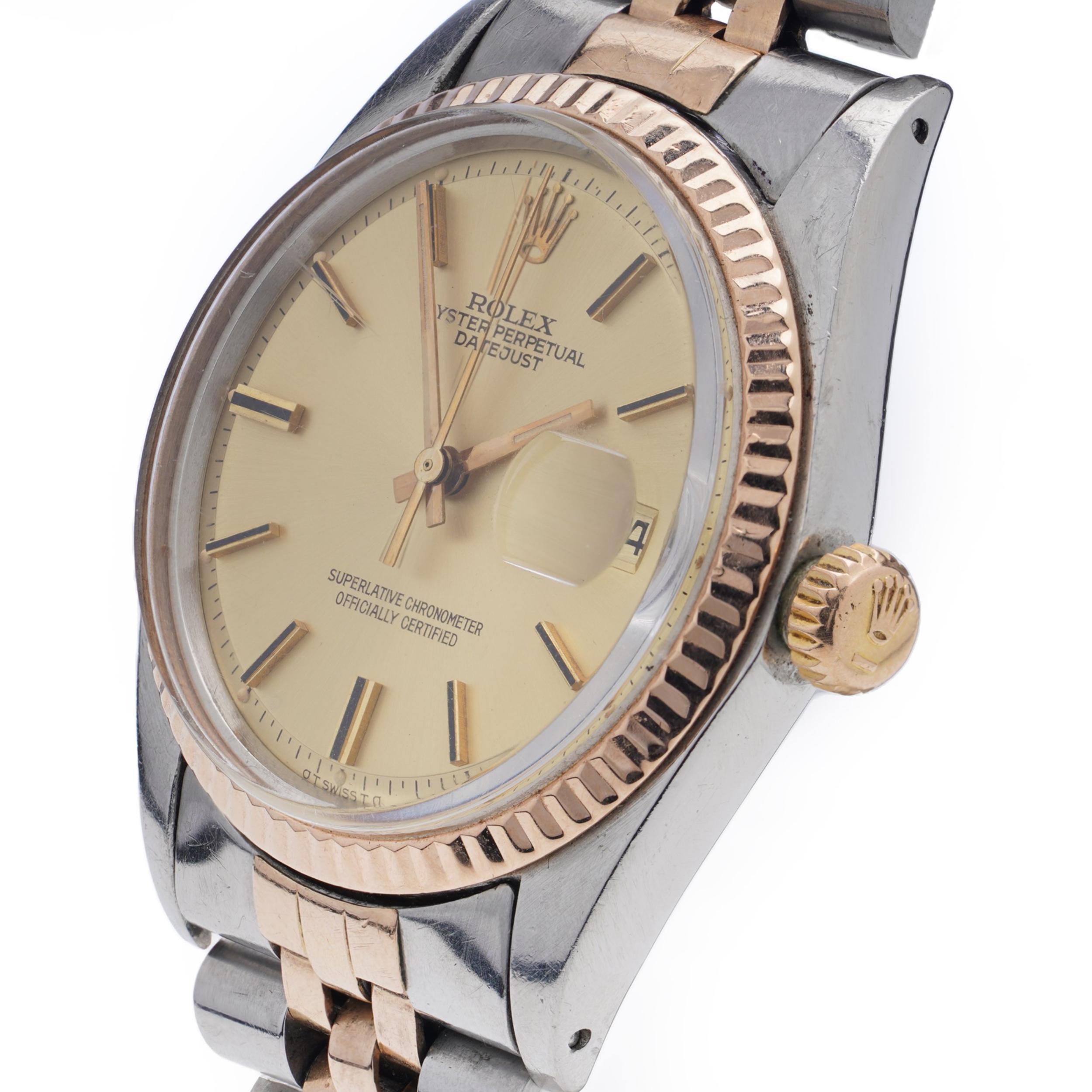 Rolex DateJust 1601  Rose Gold watch with papers 1974 For Sale 3