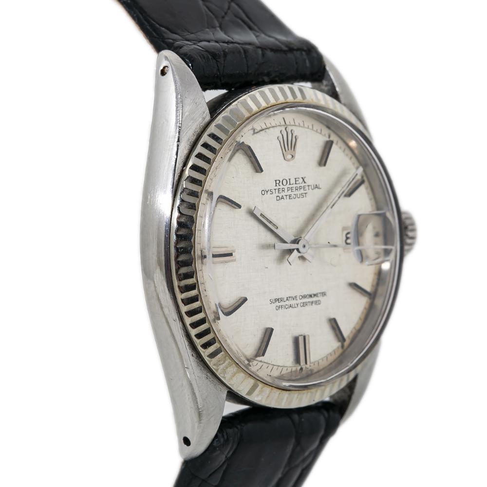 Contemporary Rolex Datejust 1601 Vintage Silver Linen Dial Automatic Mens Watch For Sale