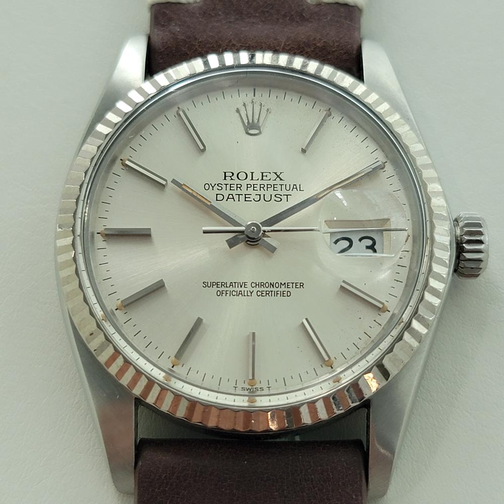 Timeless icon, Men's 18k white gold and stainless steel Rolex Oyster Perpetual Datejust Ref.16014, c.1984, in excellent working condition. Verified authentic by a master watchmaker. Gorgeous, Rolex signed silver dial, applied baton index hour