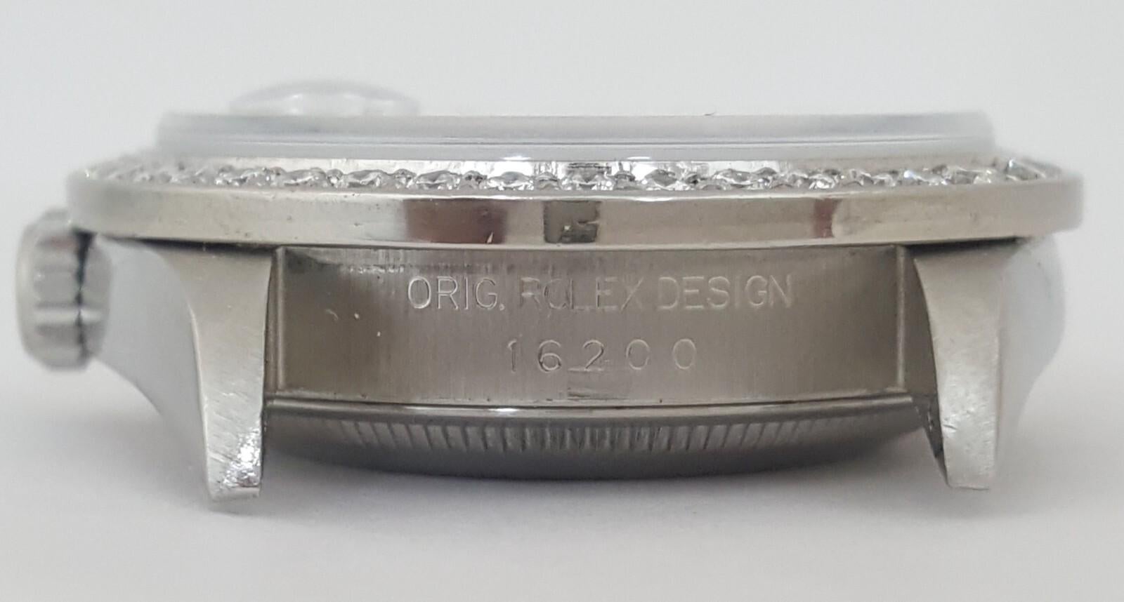 Rolex DateJust 16200 36mm Mother of Pearl Diamond Dial Watch In Excellent Condition For Sale In Chicago, IL
