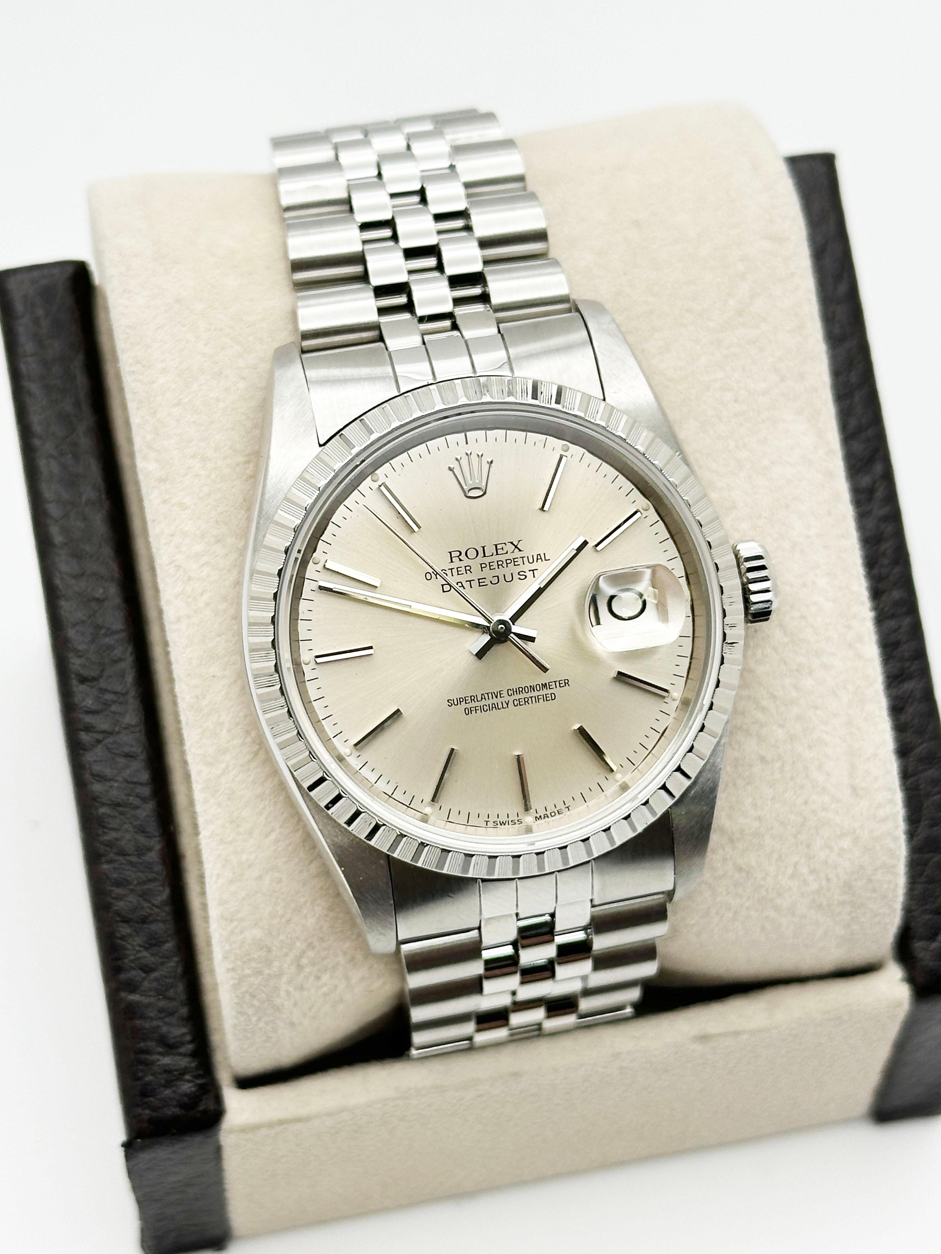 Rolex Datejust 16220 Silver Dial Stainless Steel Jubilee Band Box Paper 36mm In Excellent Condition For Sale In San Diego, CA