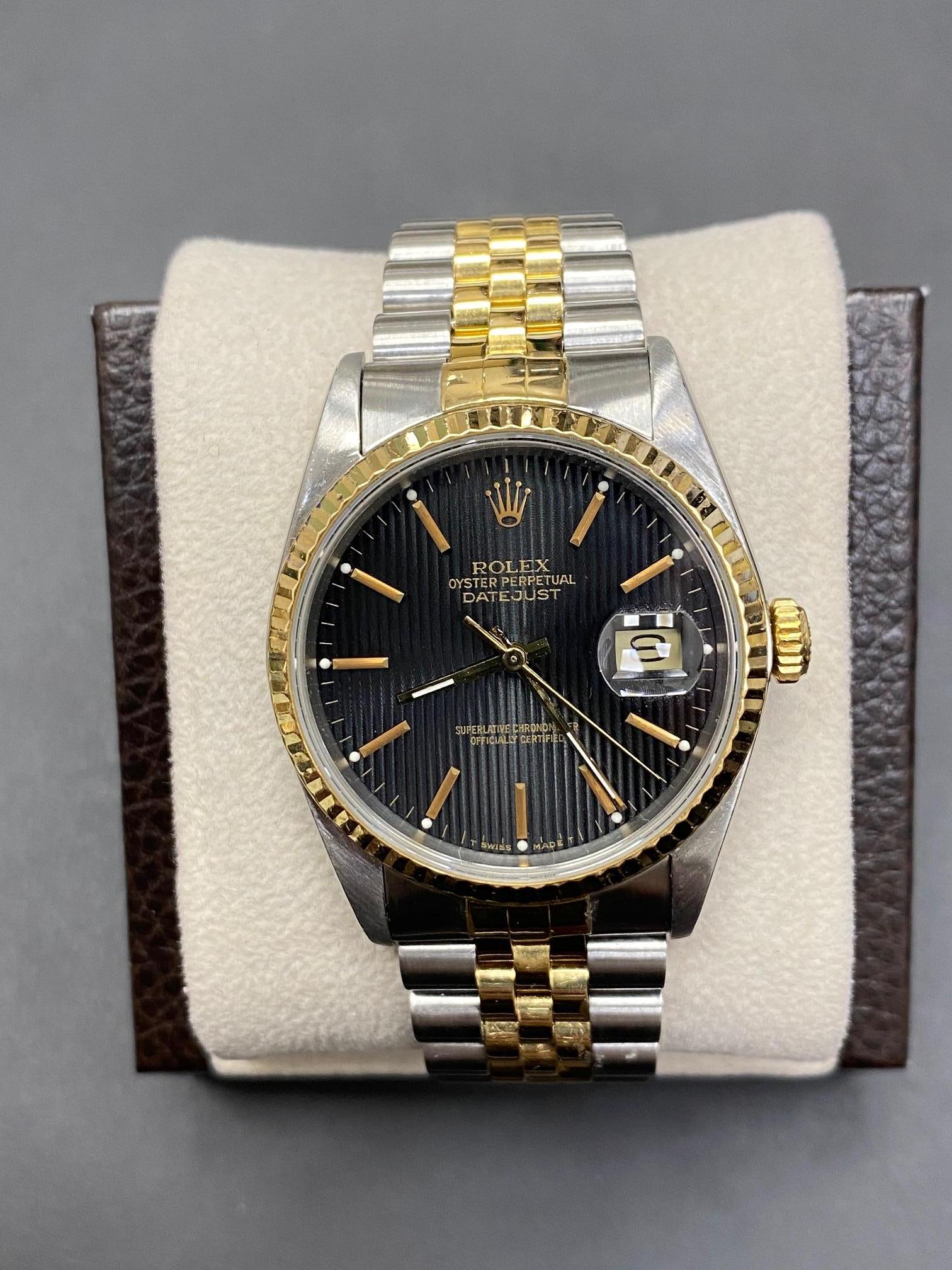 Rolex Datejust 16233 Black Dial 18 Karat Yellow Gold Steel Box Service Paper 3
