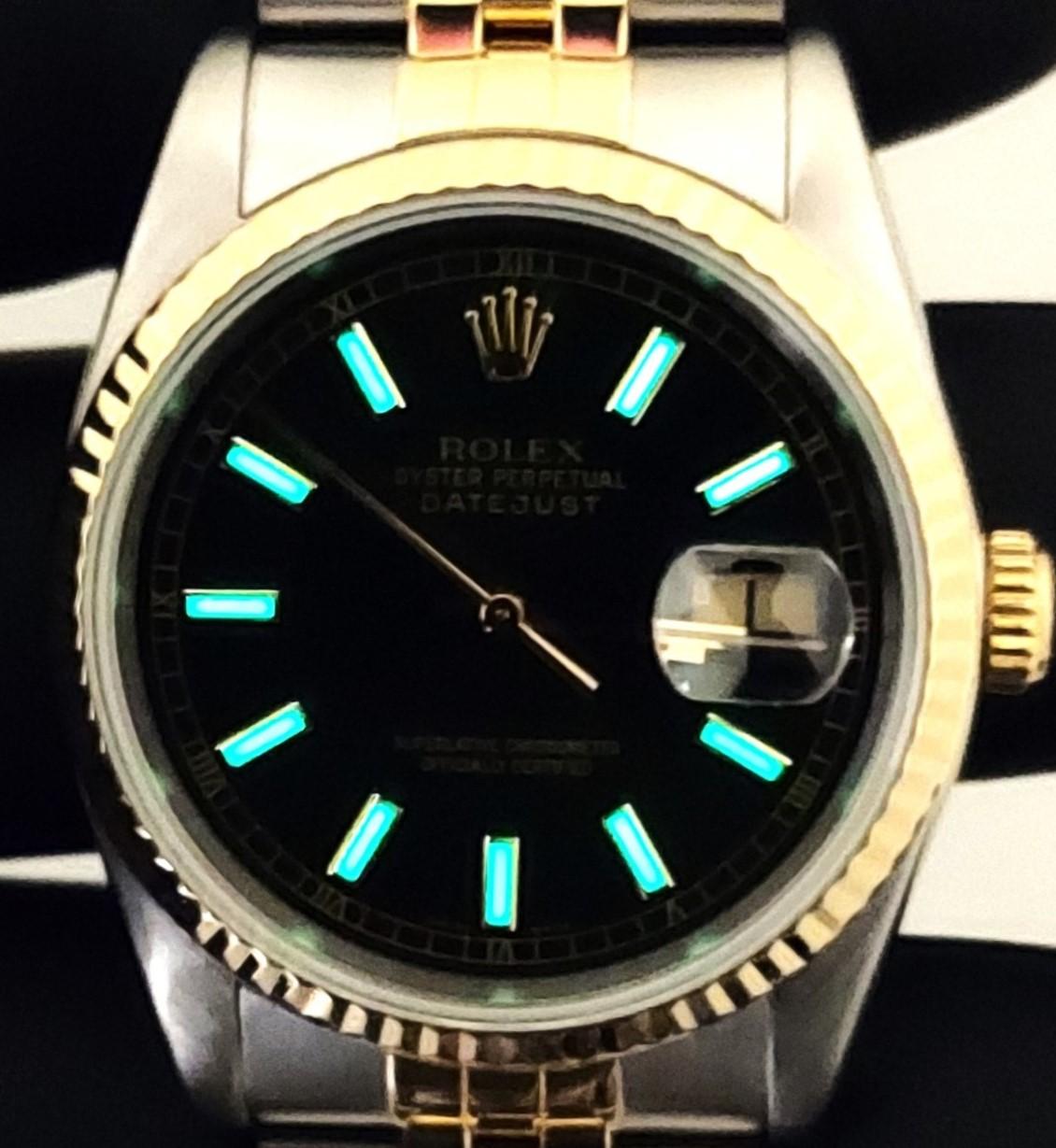Rolex Datejust 16233 Green Index 36mm Two tone Jubilee  In Good Condition In San Fernando, CA