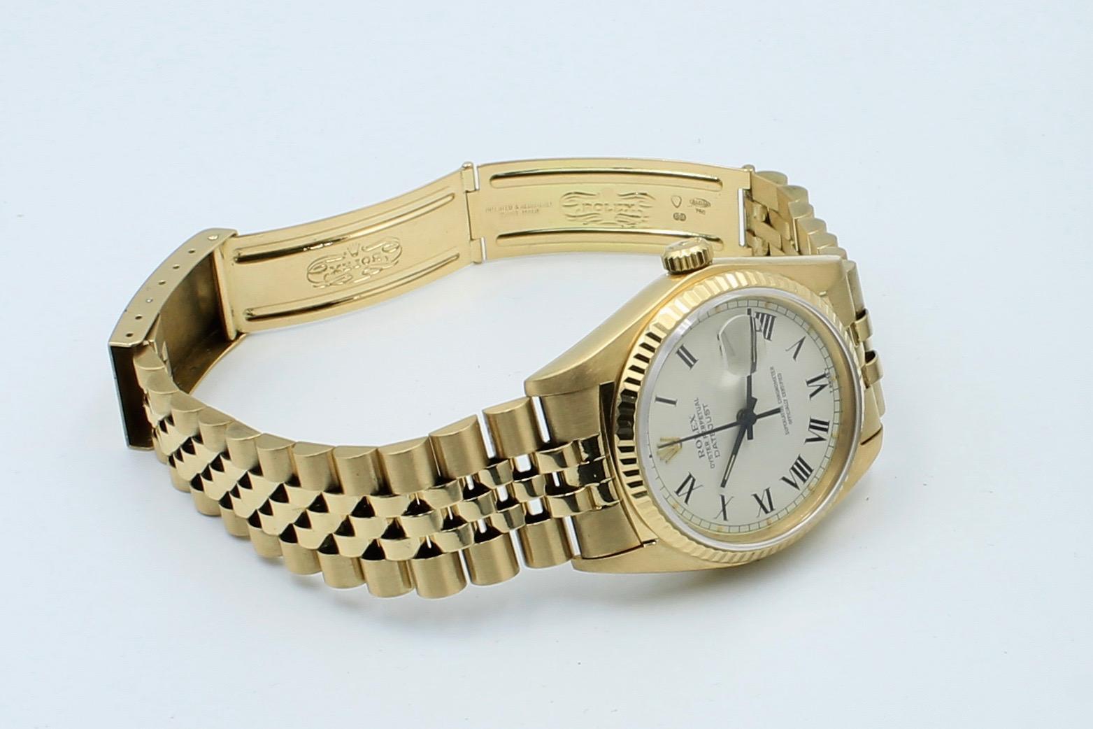 Rolex Datejust 18k Gold Reference 16018 Watch In Excellent Condition In Roma, IT
