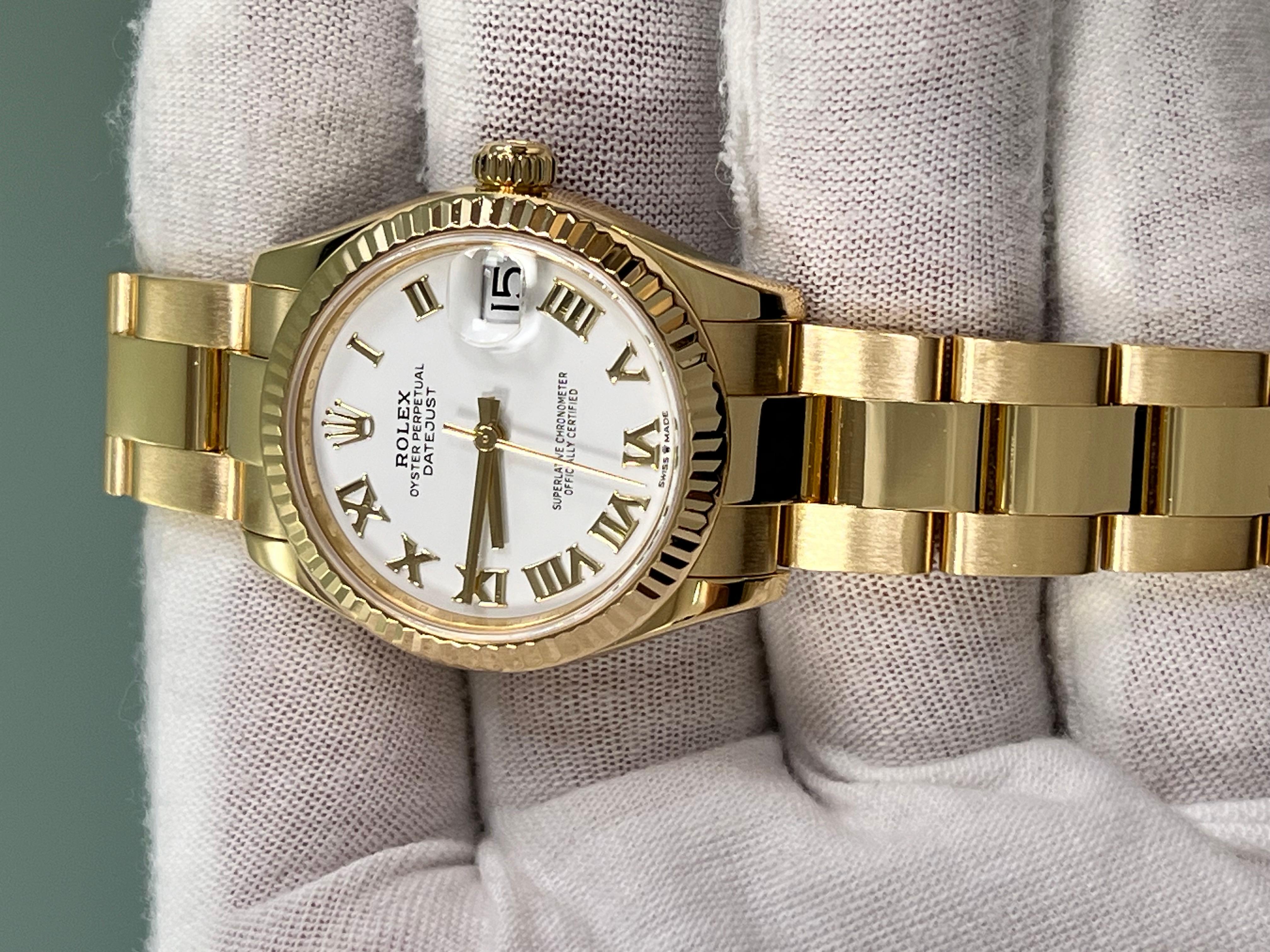 Rolex Datejust 18K Yellow Gold 278278 Midsize 31mm White Roman Dial Box Receipt In Excellent Condition For Sale In San Diego, CA
