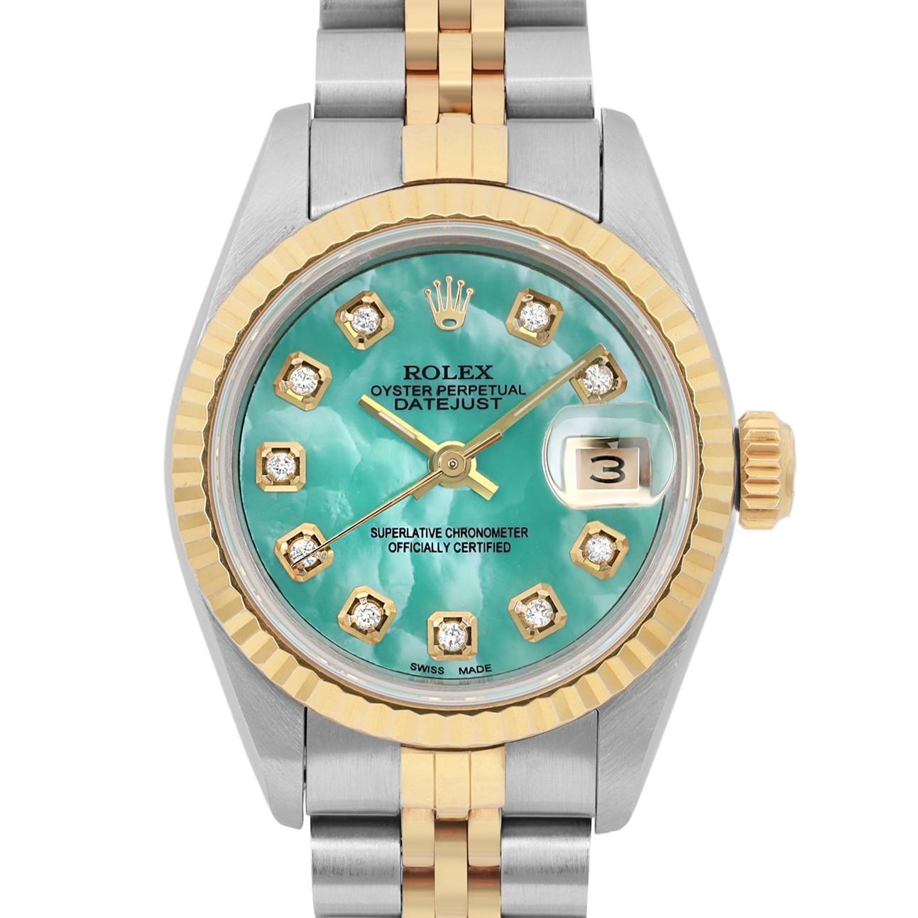 Bon état d'occasion. Sans boîte et papiers d'origine. Cadran en diamant personnalisé. Livré avec une boîte du vendeur.

Informations générales :
Marque : Rolex
Modèle : Rolex Datejust
Numéro de modèle : 69173
Type : Montre-bracelet
Département :