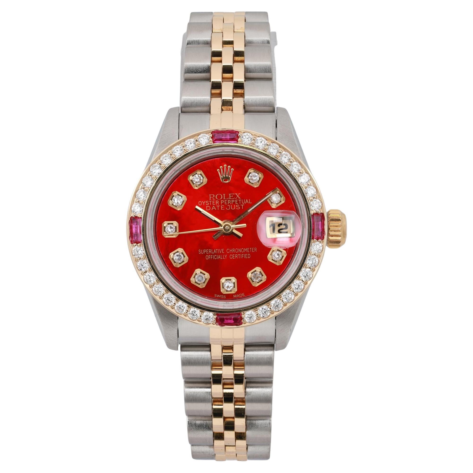D'occasion en bon état. Cadran et lunette en diamants personnalisés. Pas de boîte d'origine ni de papier. Il est livré avec une boîte du vendeur.

Informations générales :
Marque : Rolex
Modèle : Rolex Datejust
Numéro de modèle : 69173
Type :