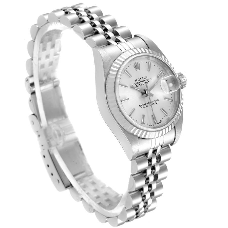 Rolex Datejust 26 Steel White Gold Silver Dial Ladies Watch 79174 In Excellent Condition For Sale In Atlanta, GA